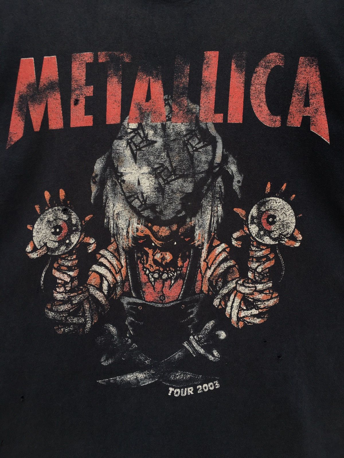 Band Tees Rare Vintage 2003 Metallica Concert Tour Tshirt Size US M / EU 48-50 / 2 - 12 Thumbnail
