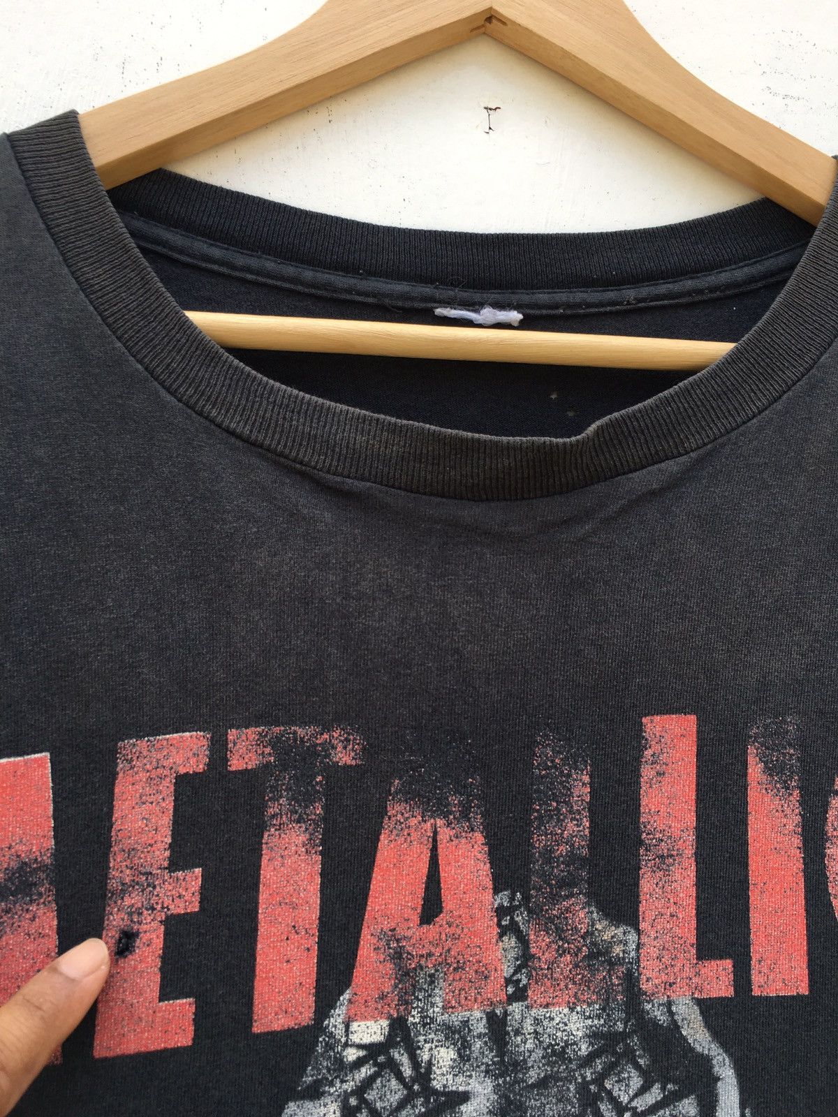 Band Tees Rare Vintage 2003 Metallica Concert Tour Tshirt Size US M / EU 48-50 / 2 - 7 Thumbnail