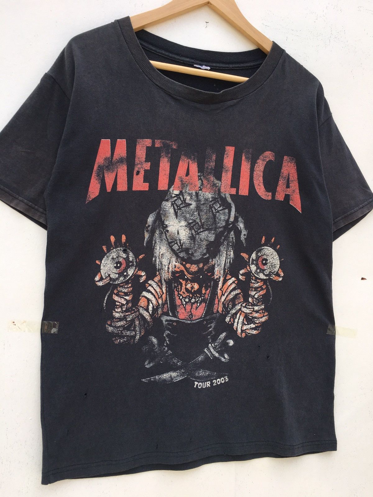 Band Tees Rare Vintage 2003 Metallica Concert Tour Tshirt Size US M / EU 48-50 / 2 - 13 Thumbnail