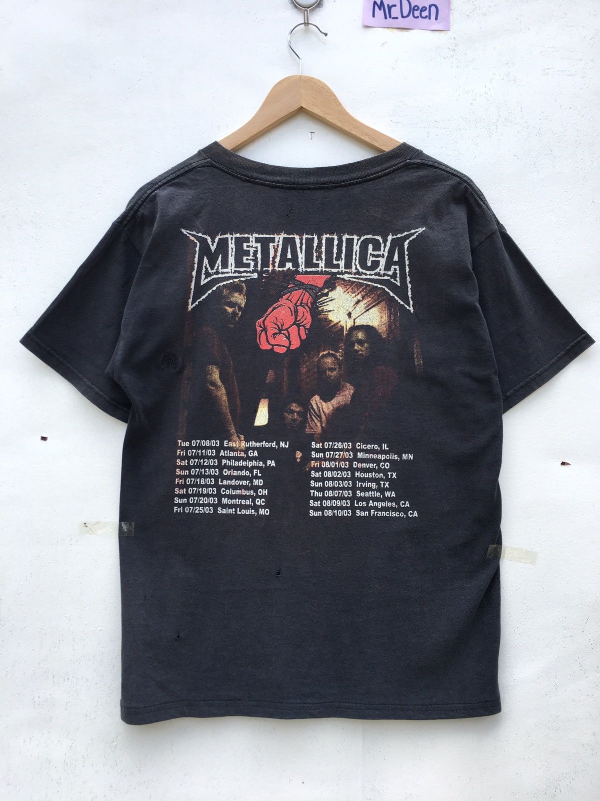 Band Tees Rare Vintage 2003 Metallica Concert Tour Tshirt Size US M / EU 48-50 / 2 - 16 Thumbnail