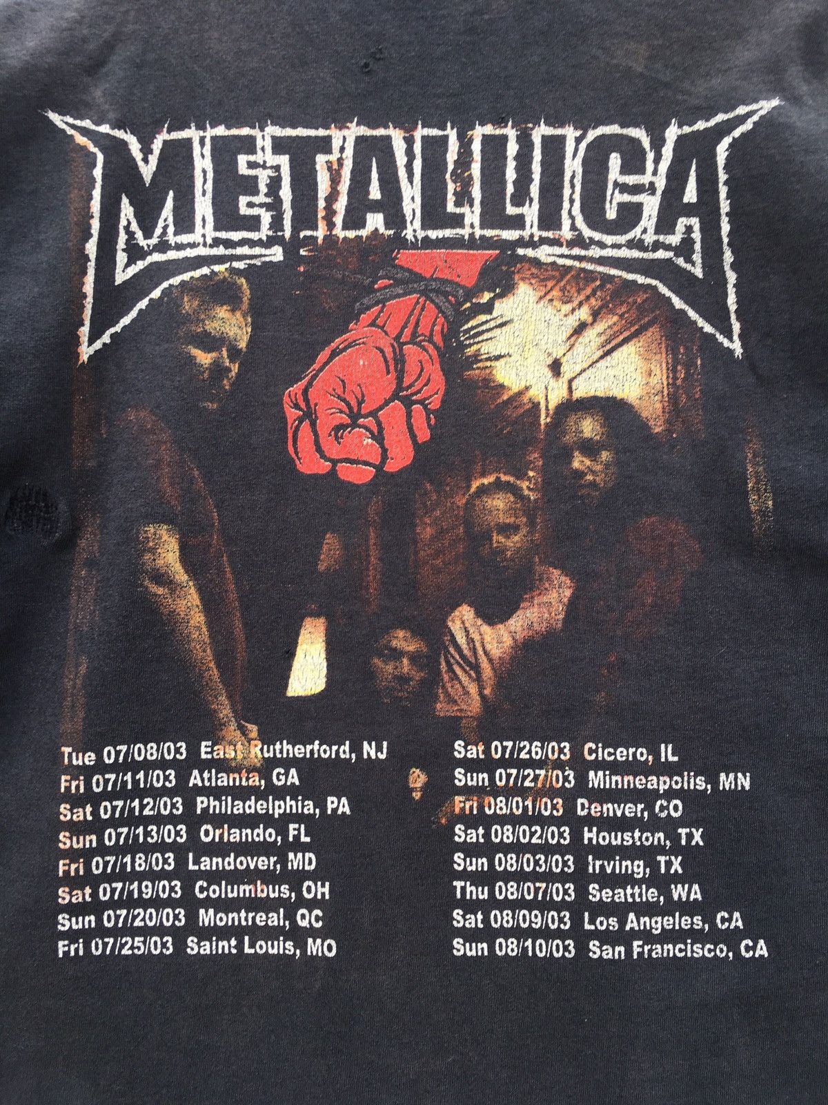 Band Tees Rare Vintage 2003 Metallica Concert Tour Tshirt Size US M / EU 48-50 / 2 - 20 Thumbnail