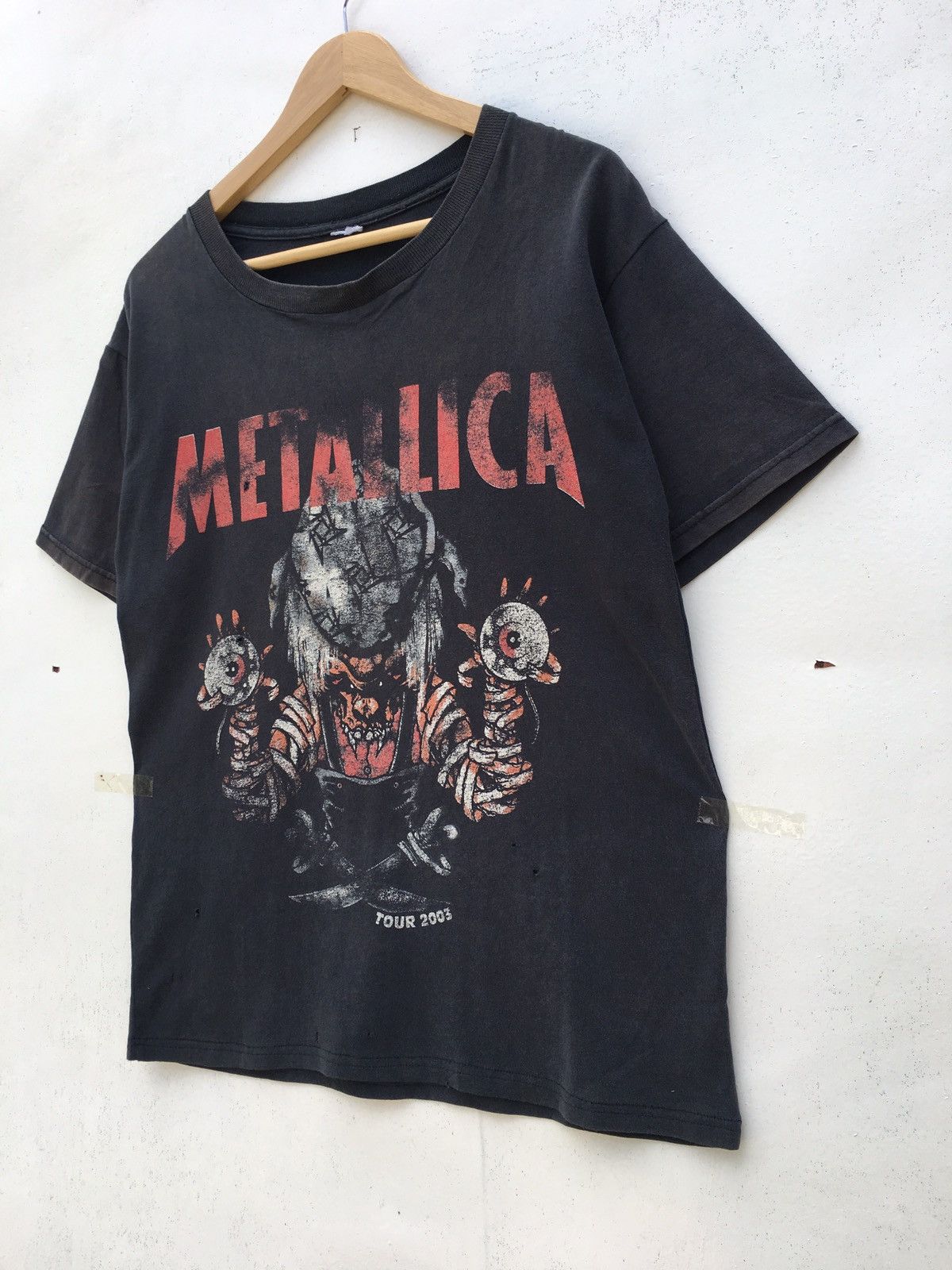 Band Tees Rare Vintage 2003 Metallica Concert Tour Tshirt Size US M / EU 48-50 / 2 - 2 Thumbnail