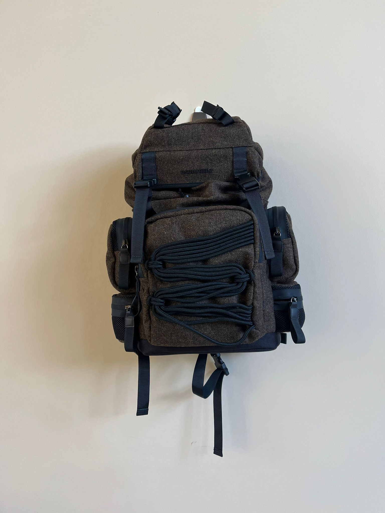 Dsquared2 Cargo Hiking Back Pack in Brown Size ONE SIZE - 3 Thumbnail