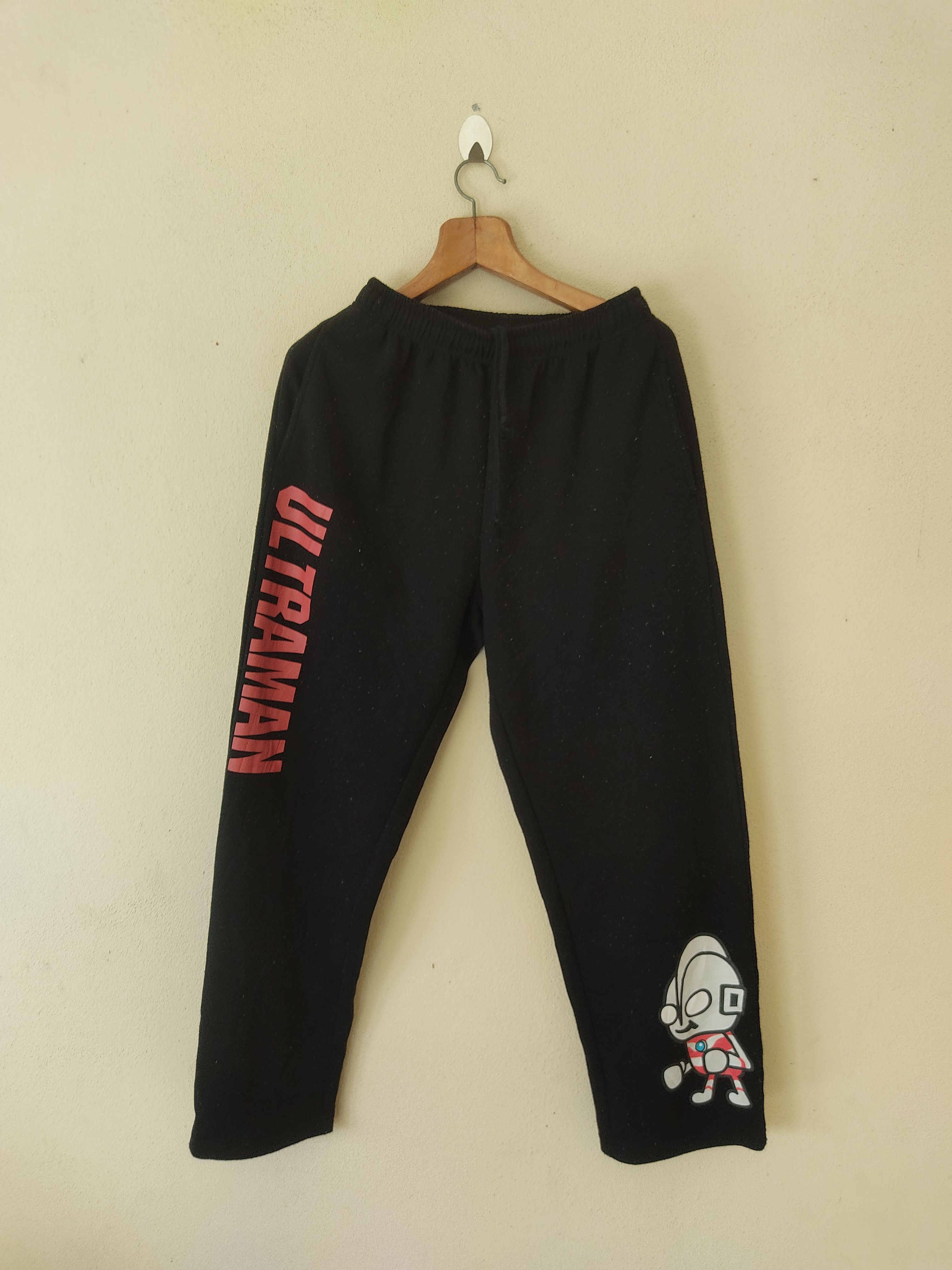 Anime × Japanese Brand Vintage Ultraman Series Black Sweatpants 32-34 Size US 34 / EU 50 - 1 Thumbnail