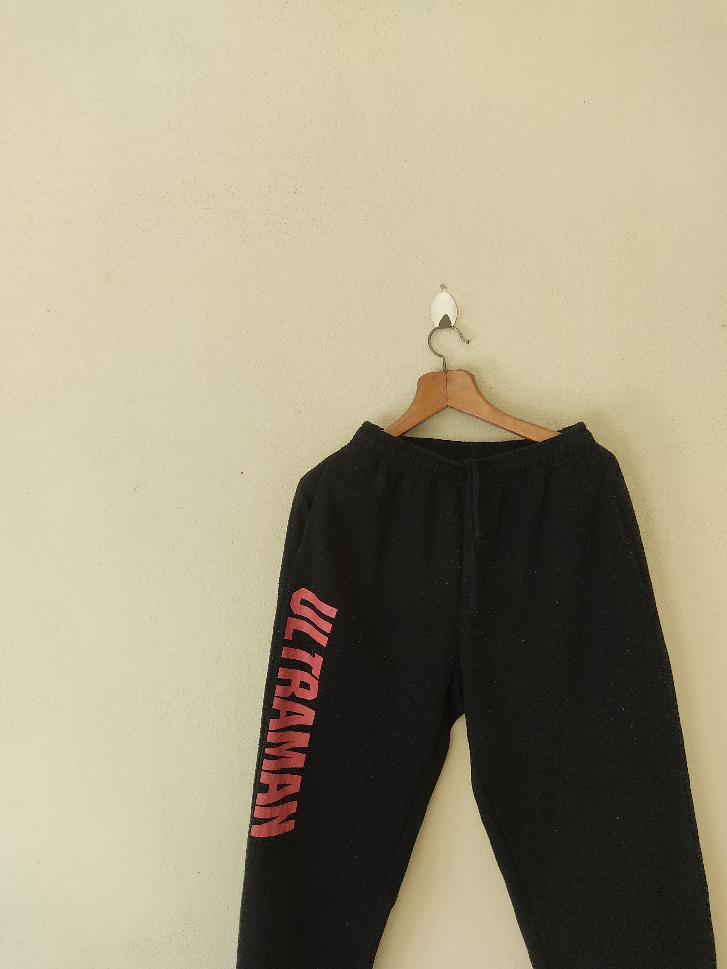 Anime × Japanese Brand Vintage Ultraman Series Black Sweatpants 32-34 Size US 34 / EU 50 - 2 Thumbnail
