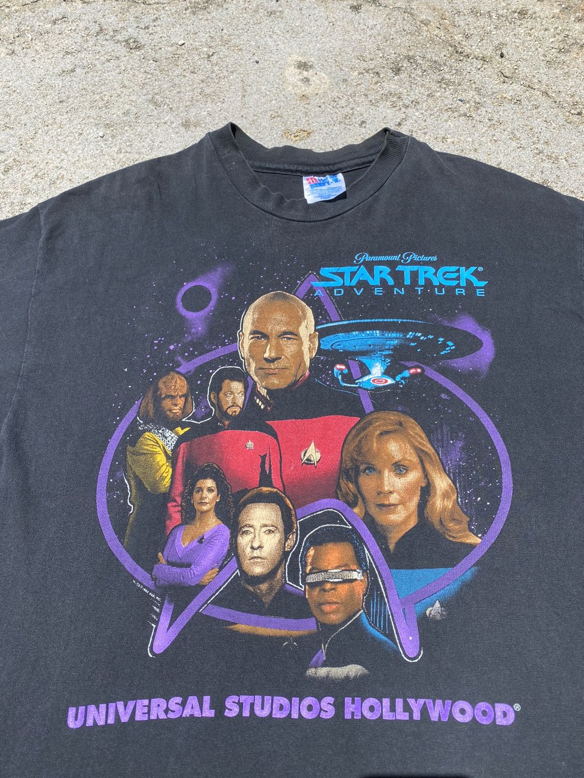 Vintage vintage rare 1993 movie star trek adventure graphics tee Size US XL / EU 56 / 4 - 4 Thumbnail