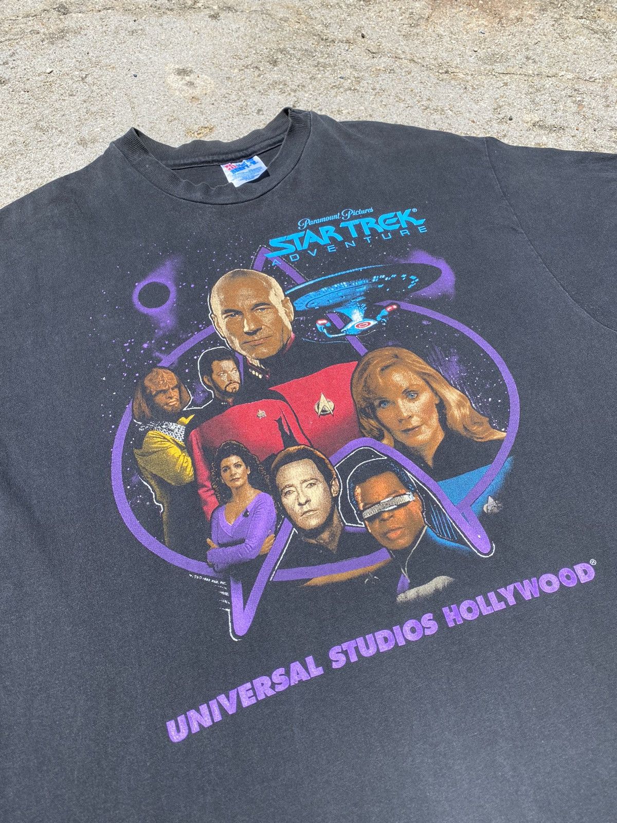 Vintage vintage rare 1993 movie star trek adventure graphics tee Size US XL / EU 56 / 4 - 3 Thumbnail