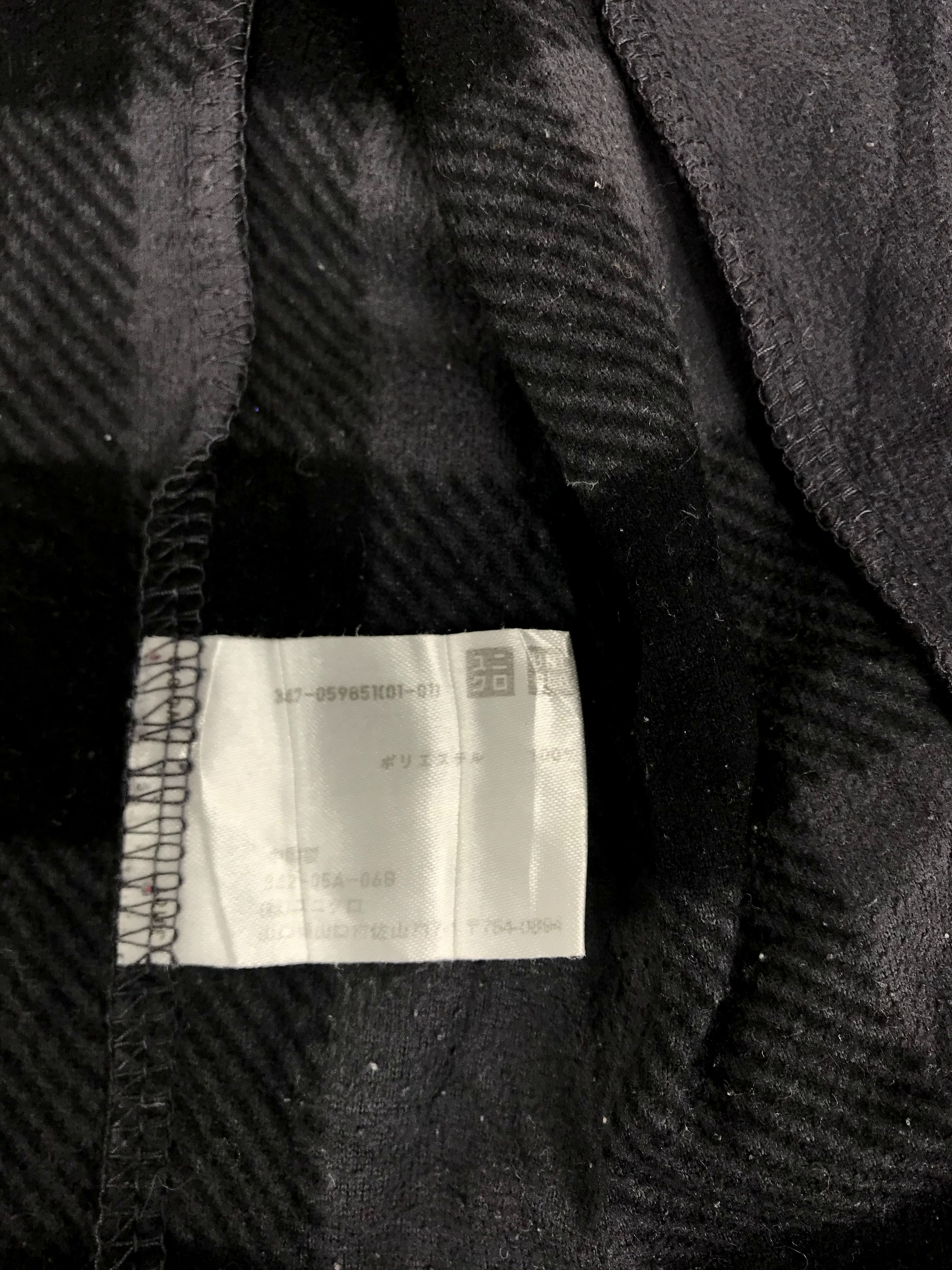 Japanese Brand Vintage Style Uniqlo Micro Fleece Hoodie Sweatshirt Size US M / EU 48-50 / 2 - 8 Thumbnail