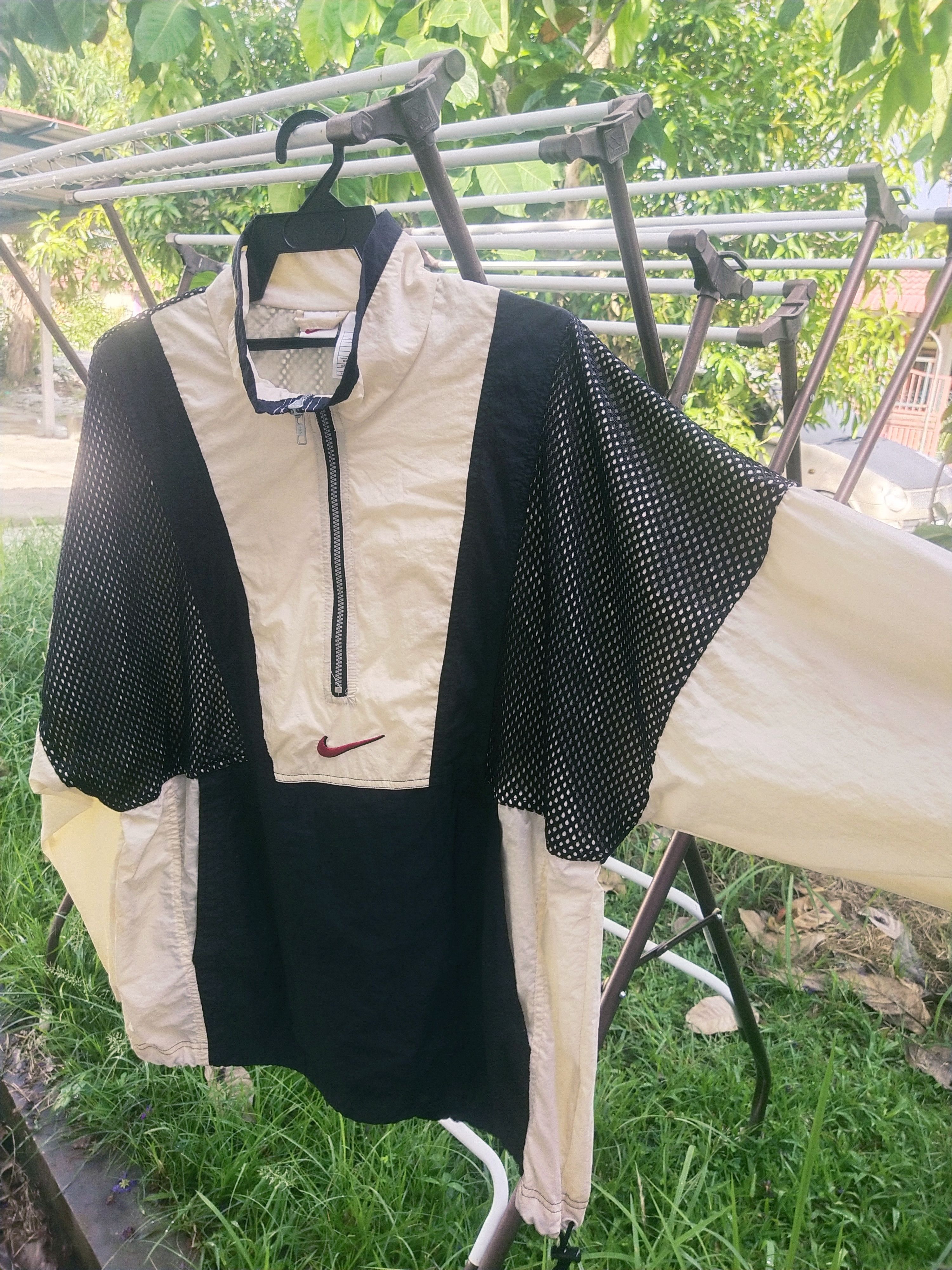Nike × Vintage 🔥 Vintage Nike Swoosh Windbreaker Pullover Size US L / EU 52-54 / 3 - 4 Thumbnail