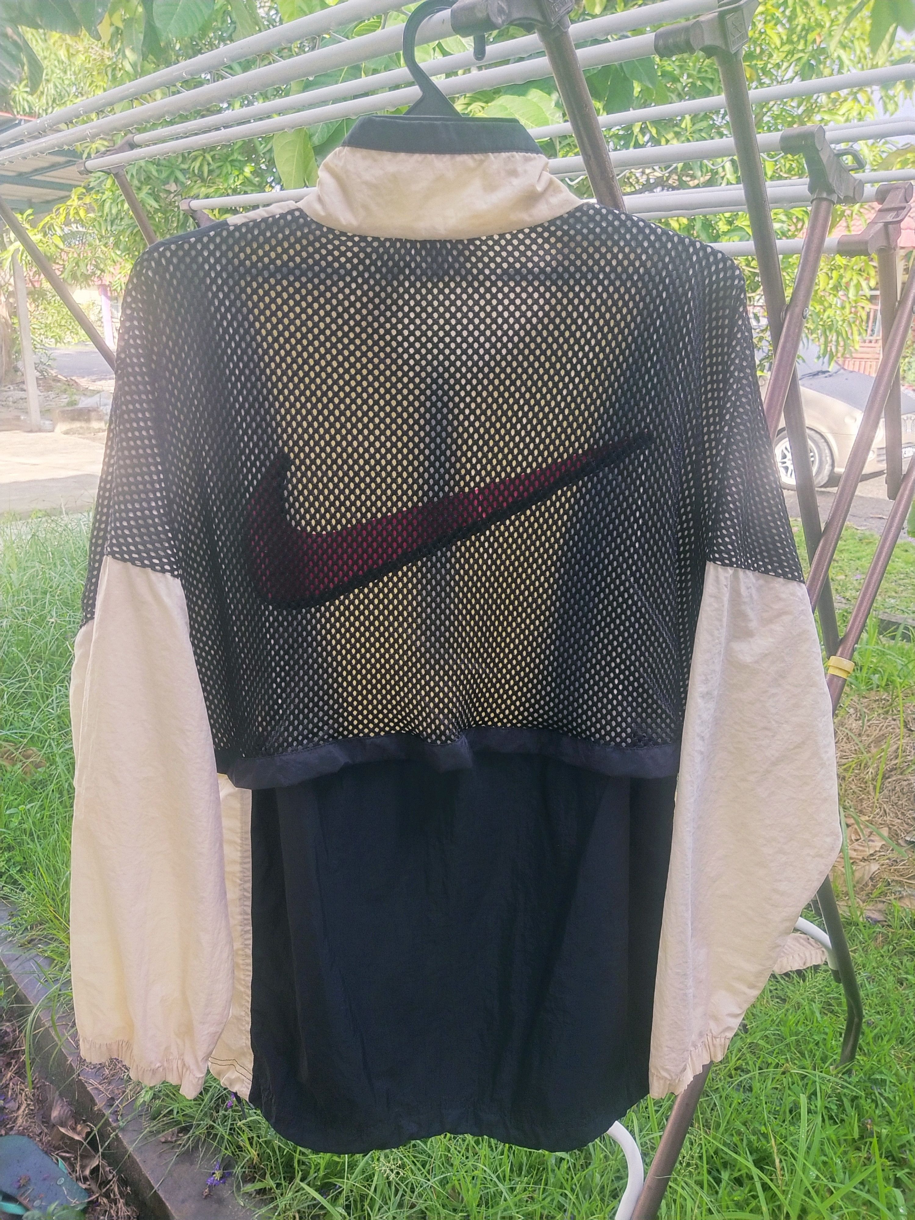 Nike × Vintage 🔥 Vintage Nike Swoosh Windbreaker Pullover Size US L / EU 52-54 / 3 - 6 Thumbnail