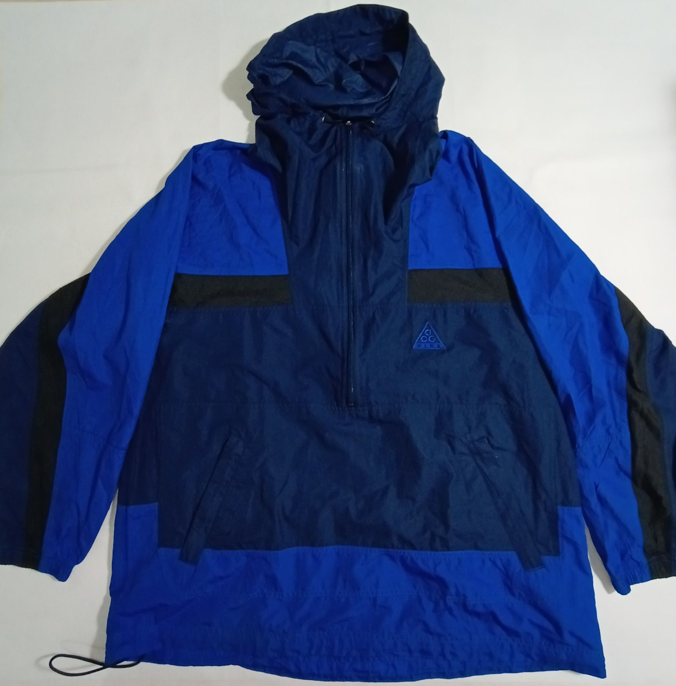 Nike Vintage NIKE ACG Raincoat Embroidery Logo Size US L / EU 52-54 / 3 - 1 Thumbnail