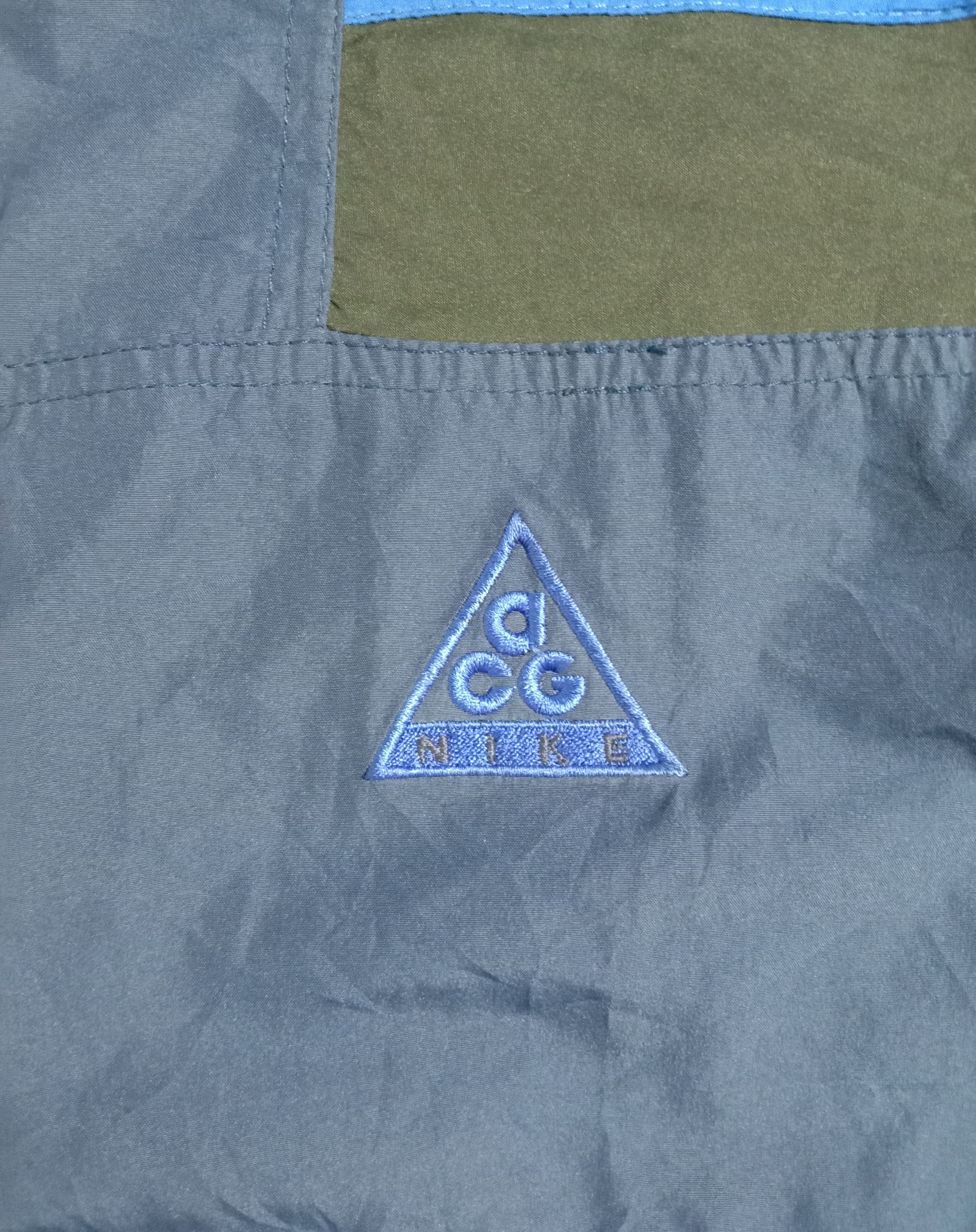 Nike Vintage NIKE ACG Raincoat Embroidery Logo Size US L / EU 52-54 / 3 - 2 Thumbnail