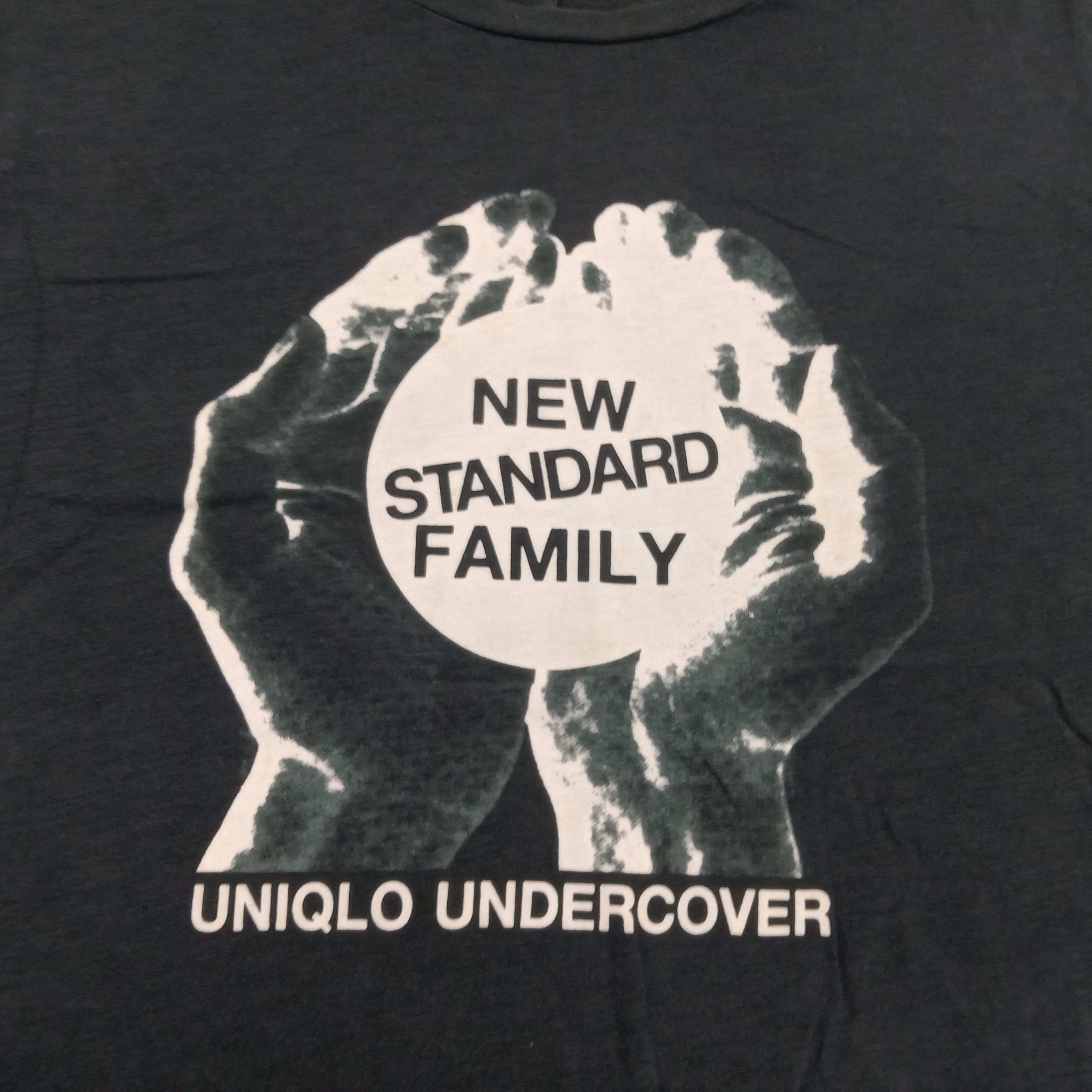 Japanese Brand Undercover x Uniqlo Japanese Brand Tshirt Size US M / EU 48-50 / 2 - 2 Thumbnail