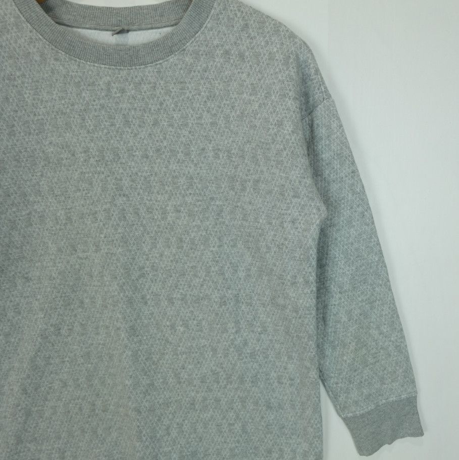 Uniqlo UNIQLO Sweatshirts Jumper Christmas Thanksgiving New Year Size M / US 6-8 / IT 42-44 - 4 Thumbnail