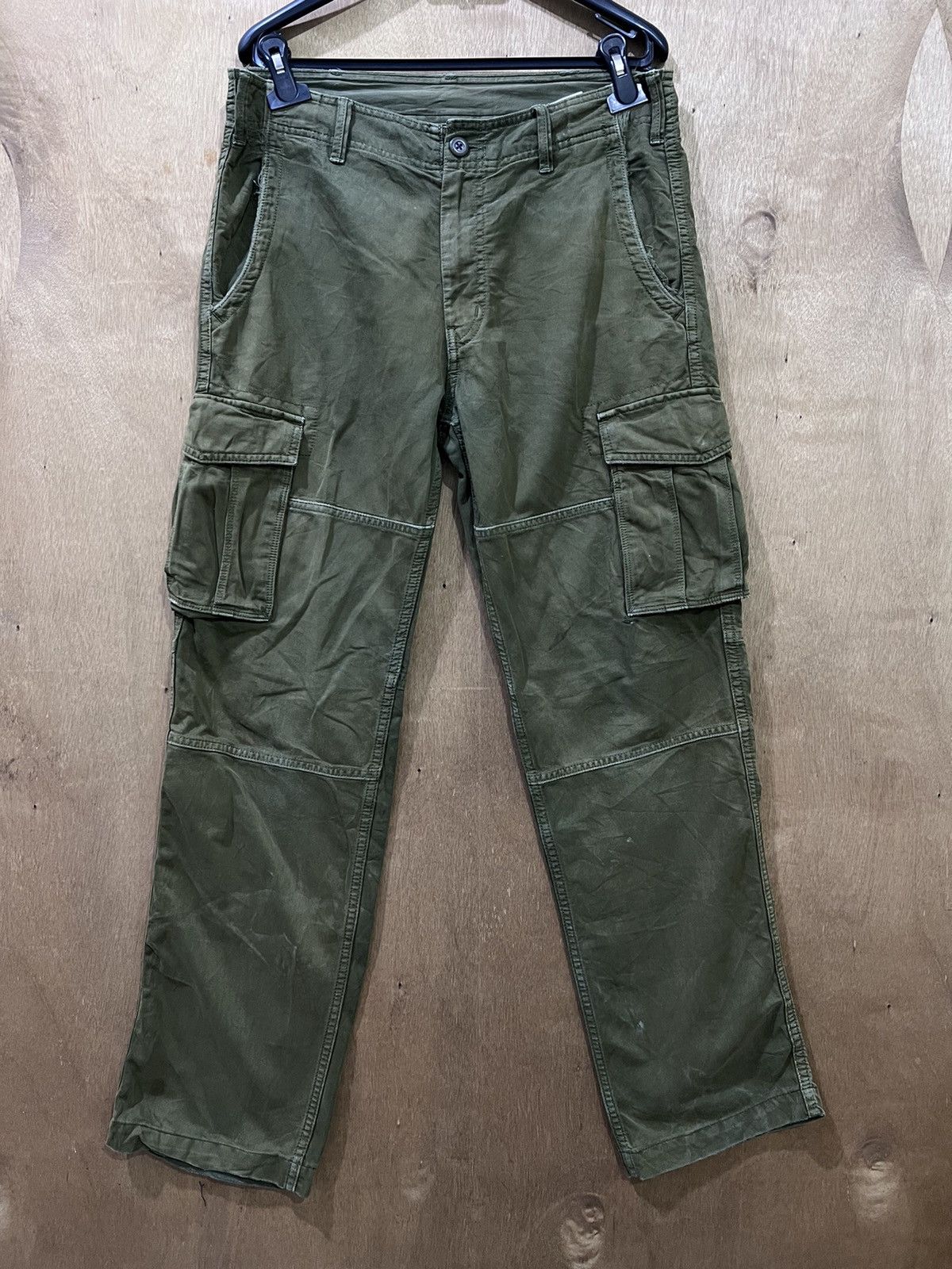 Uniqlo UNIQLO Double Knee Multipocket Tactical Utility Cargo Pant Size US 32 / EU 48 - 1 Thumbnail