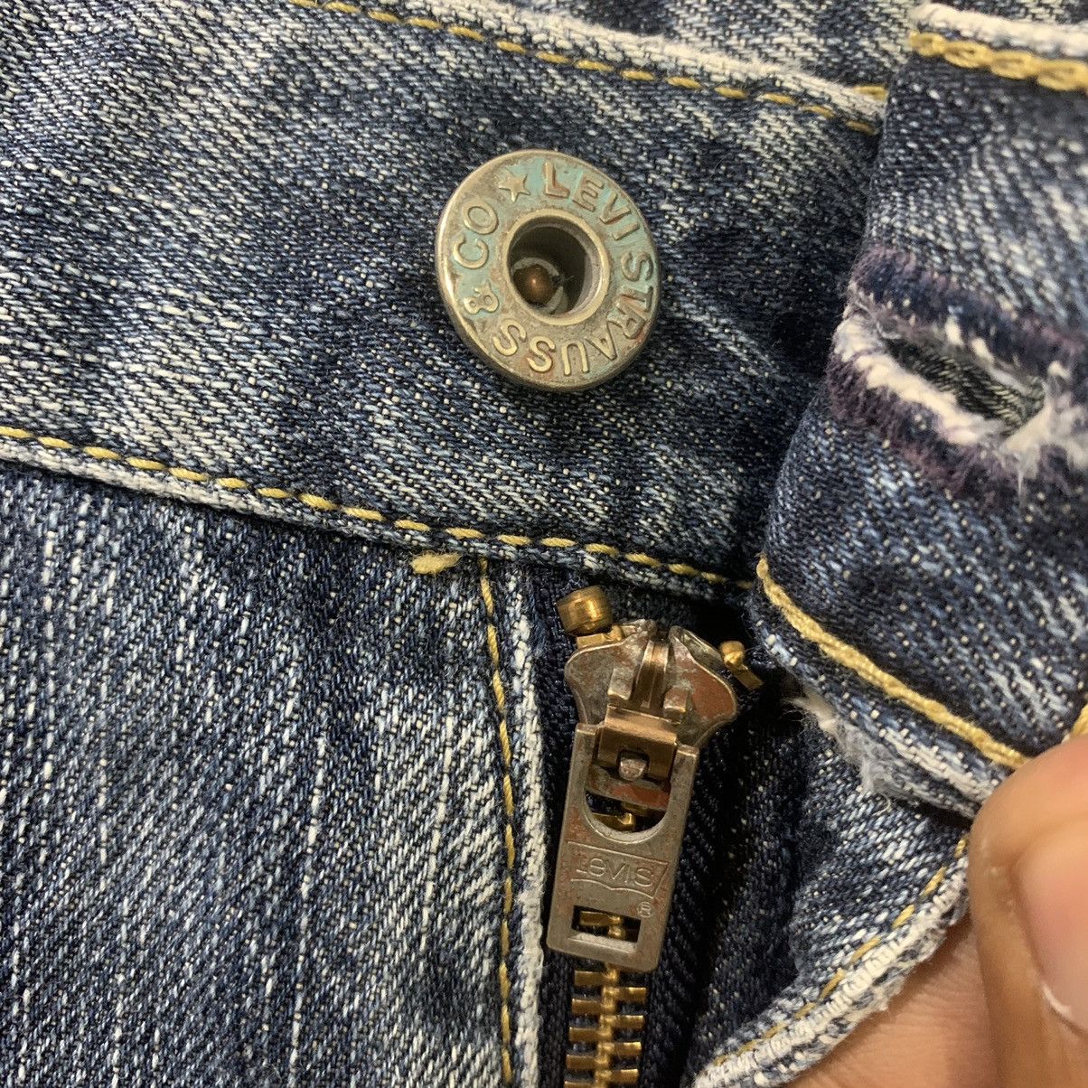 Levi's × Levi's Vintage Clothing × Vintage LEVIS 502 33x33 Vintag 90s Stonewash Blue Indigo Denim Jean Size US 32 / EU 48 - 17 Thumbnail