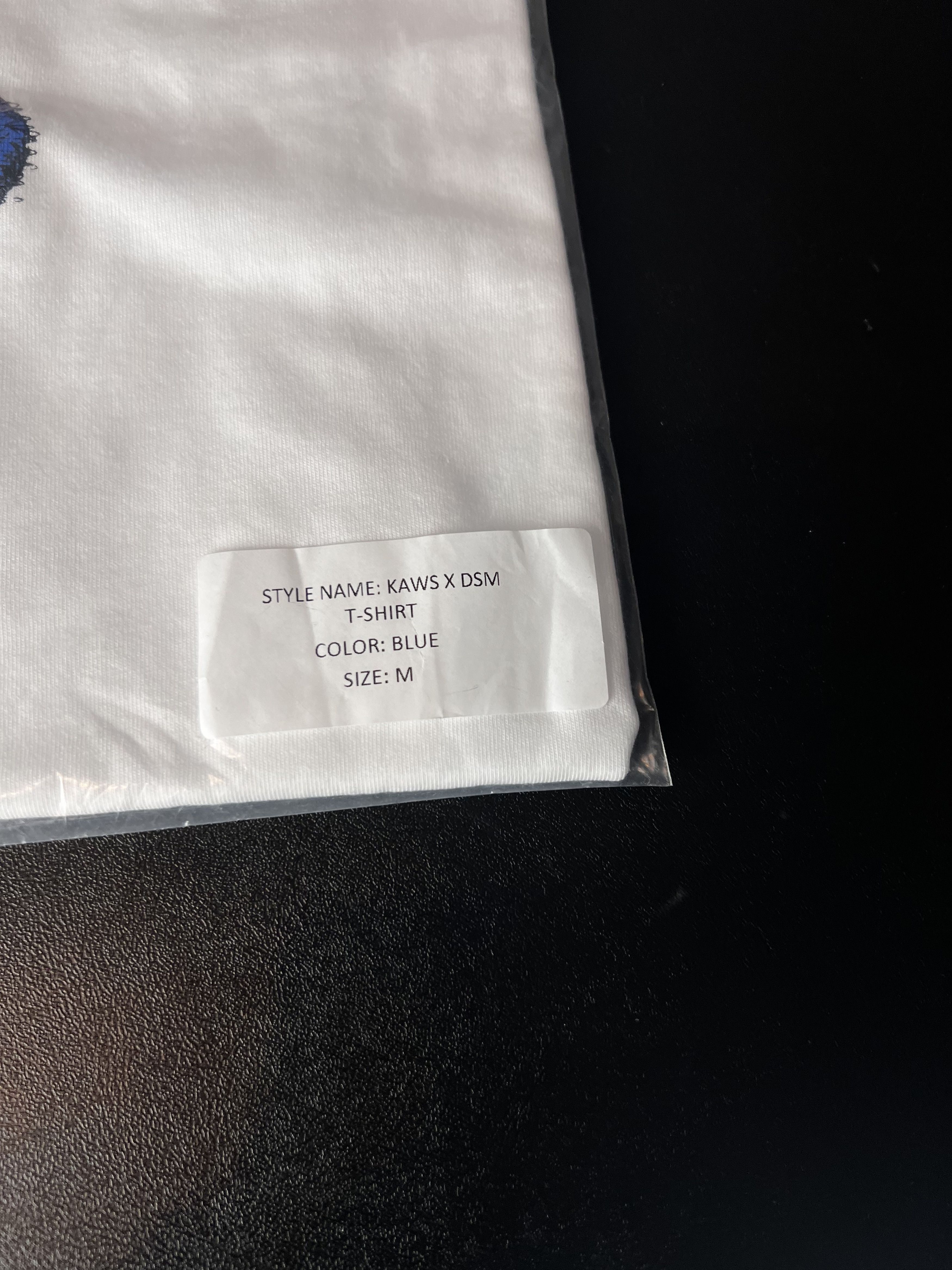 Dover Street Market × Kaws KAWS x Dover Street Market Fluro Rebellion T-Shirt Blue Size US M / EU 48-50 / 2 - 3 Thumbnail