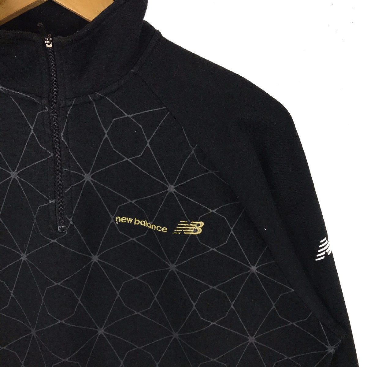 New Balance New Balance Essentials Half Zipper Sweatshirt Size US L / EU 52-54 / 3 - 3 Thumbnail