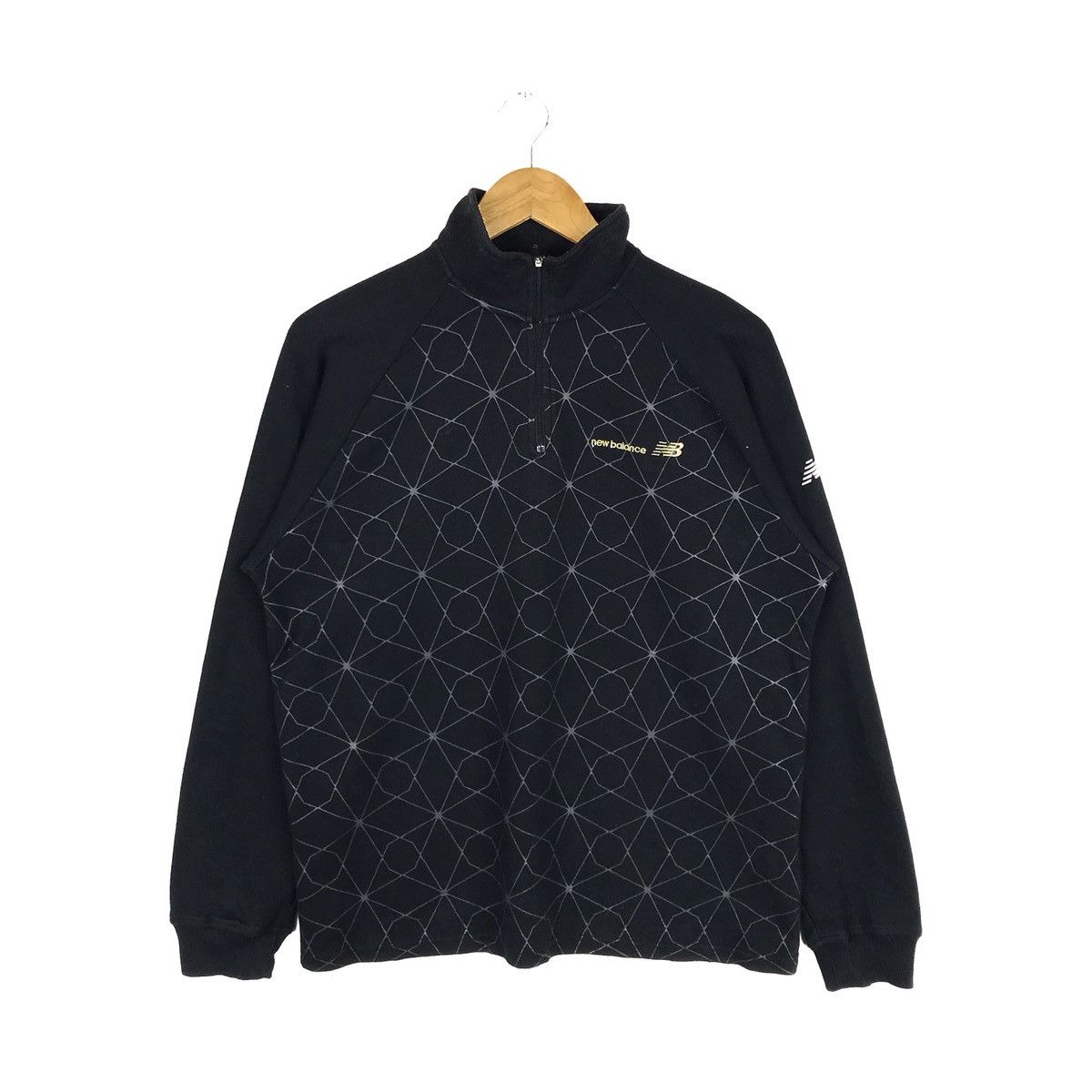 New Balance New Balance Essentials Half Zipper Sweatshirt Size US L / EU 52-54 / 3 - 1 Thumbnail