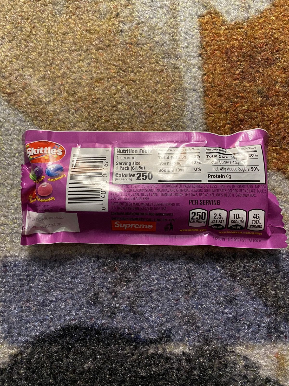 Supreme Supreme®/Skittles® (1 Pack) Wild Berry Size ONE SIZE - 2 Thumbnail