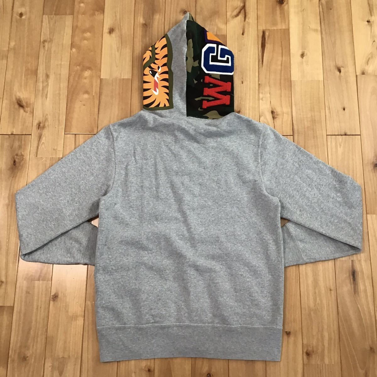 Bape 🔥BAPE land 1st Anniversary🔥 Shark full zip hoodie Size US M / EU 48-50 / 2 - 5 Thumbnail
