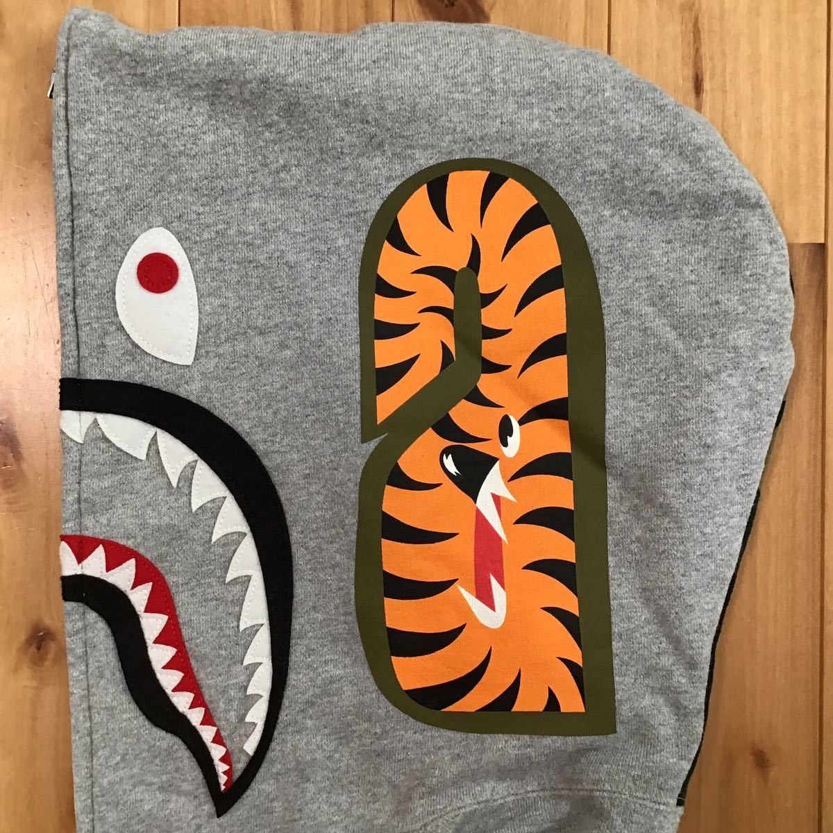 Bape 🔥BAPE land 1st Anniversary🔥 Shark full zip hoodie Size US M / EU 48-50 / 2 - 4 Thumbnail