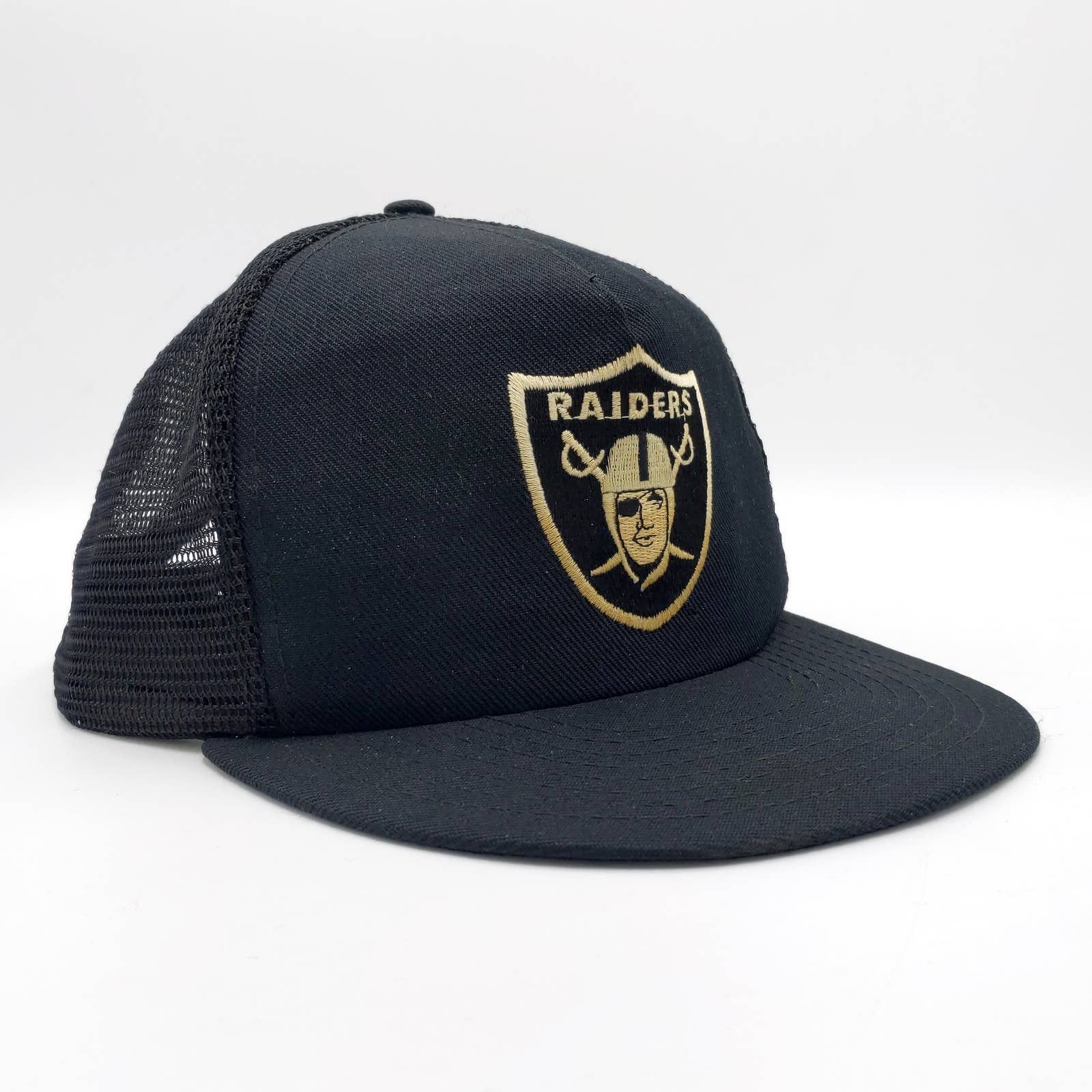 NFL Vintage Oakland LA Raiders Snapback Trucker Hat Patch 80s Size ONE SIZE - 1 Thumbnail