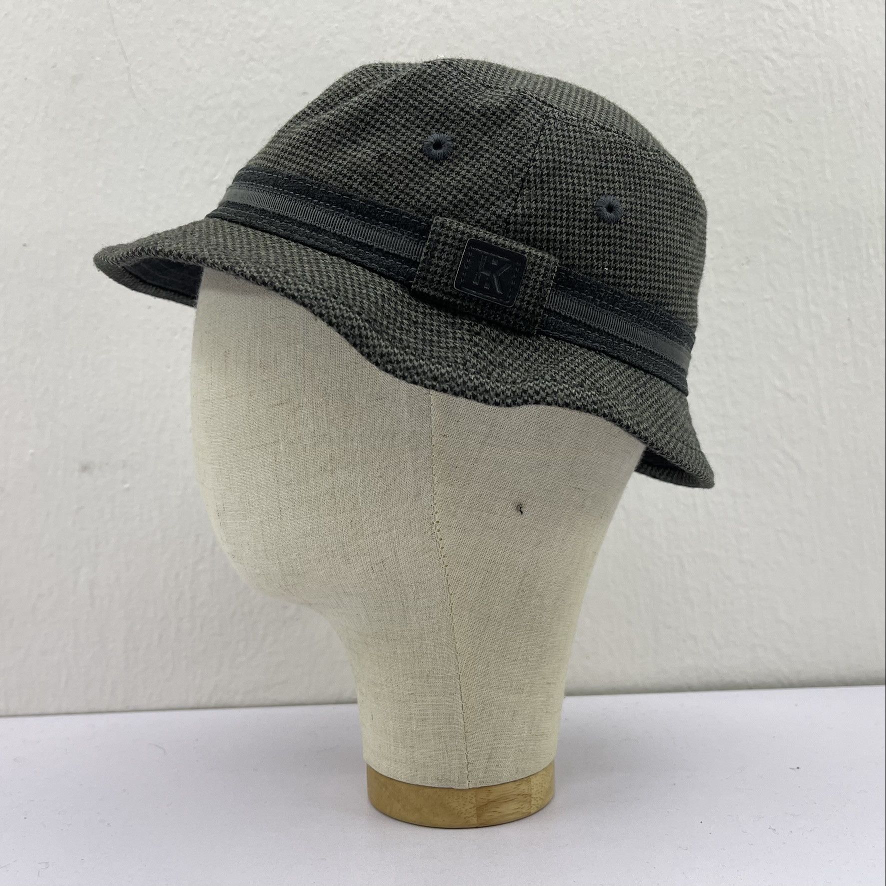 Hiroko Koshino Homme Hiroko Koshino Homme Bucket Hats-BH4038 Size ONE SIZE - 2 Thumbnail