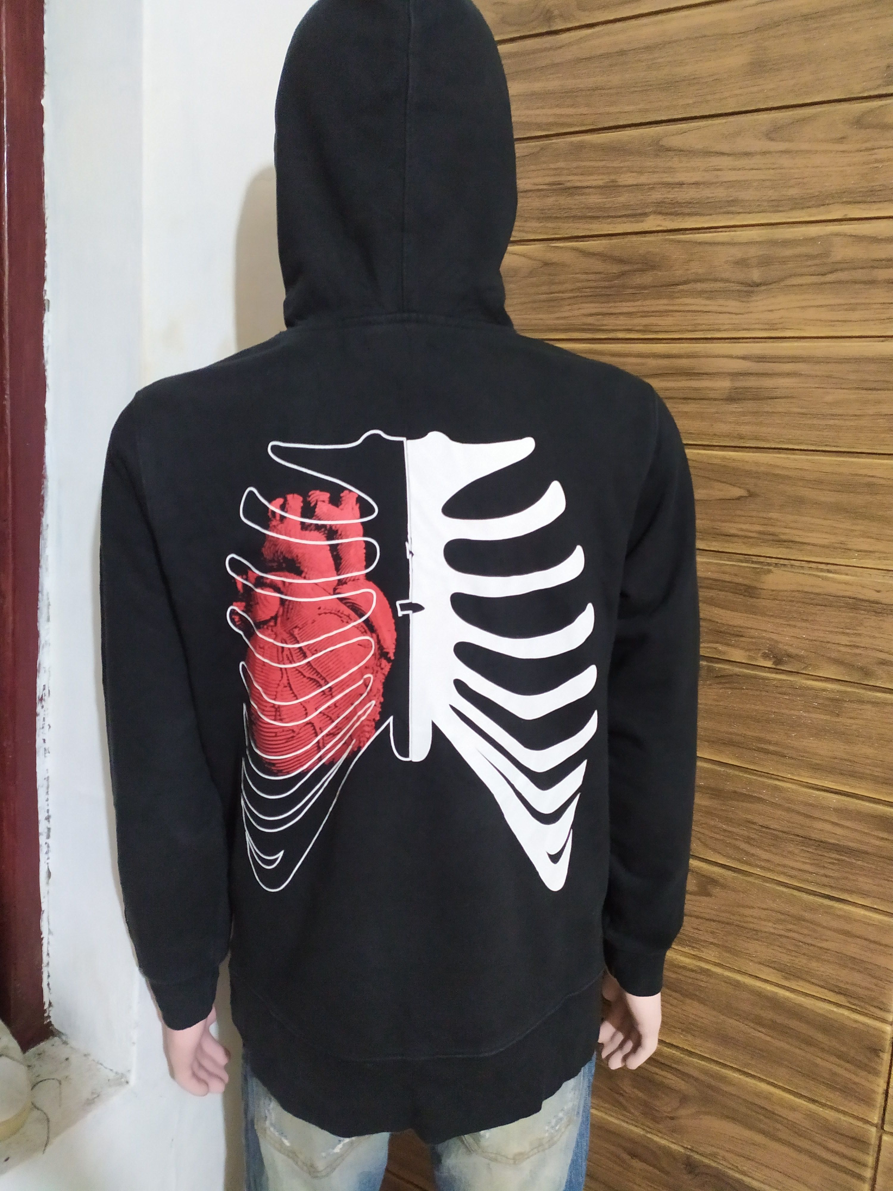 I Am Not A Human Being Skeleton Skull By I Am Not A Human Being Korea Hoodie Size US M / EU 48-50 / 2 - 1 Thumbnail