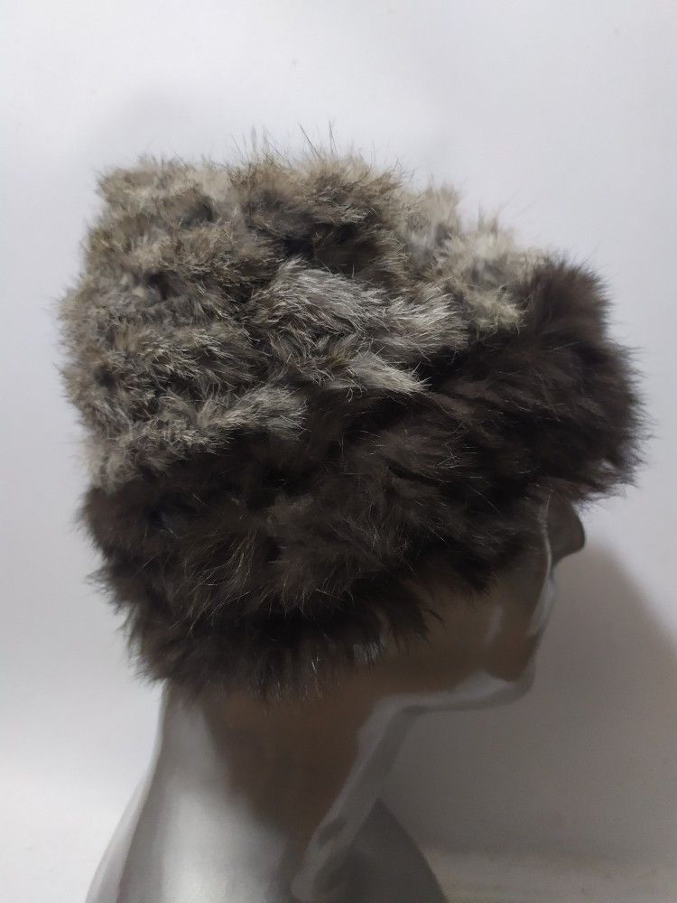 Japanese Brand 🔥Shuca Japanese Brand real Fur 2 tone Beanie Hats Size ONE SIZE - 4 Thumbnail