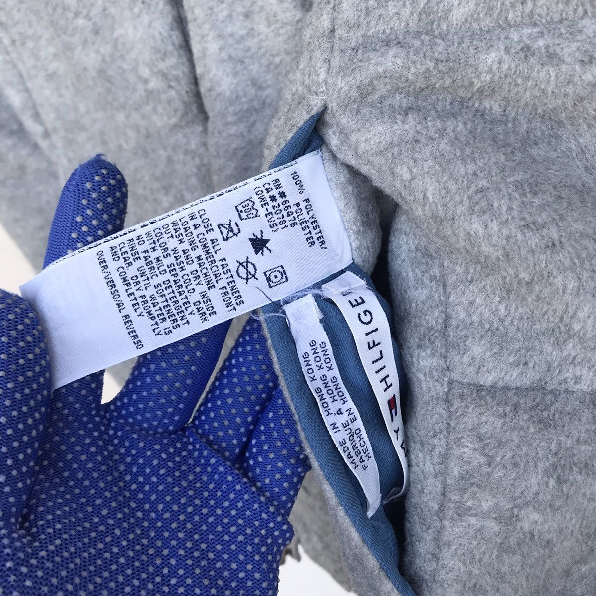 Tommy Hilfiger Reversible puffer jacket tommy hilfiger medium size Size US M / EU 48-50 / 2 - 14 Thumbnail