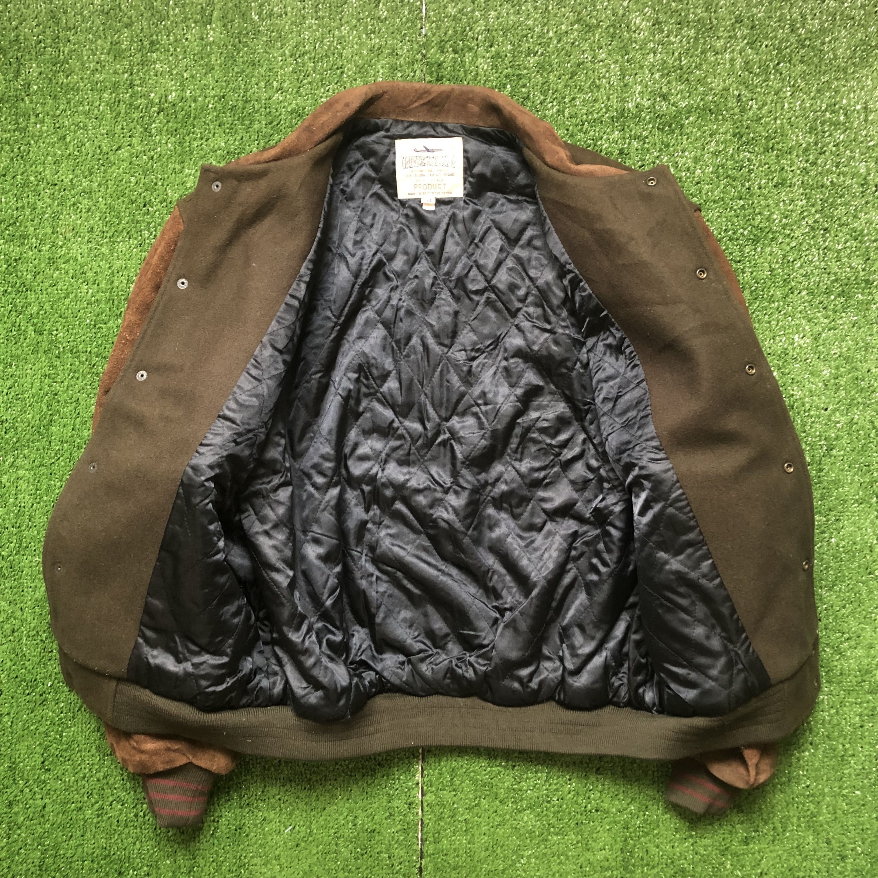 Vintage Vintage Uni Shop Suede Leather Sleeve Letterman Jacket Size US L / EU 52-54 / 3 - 6 Thumbnail