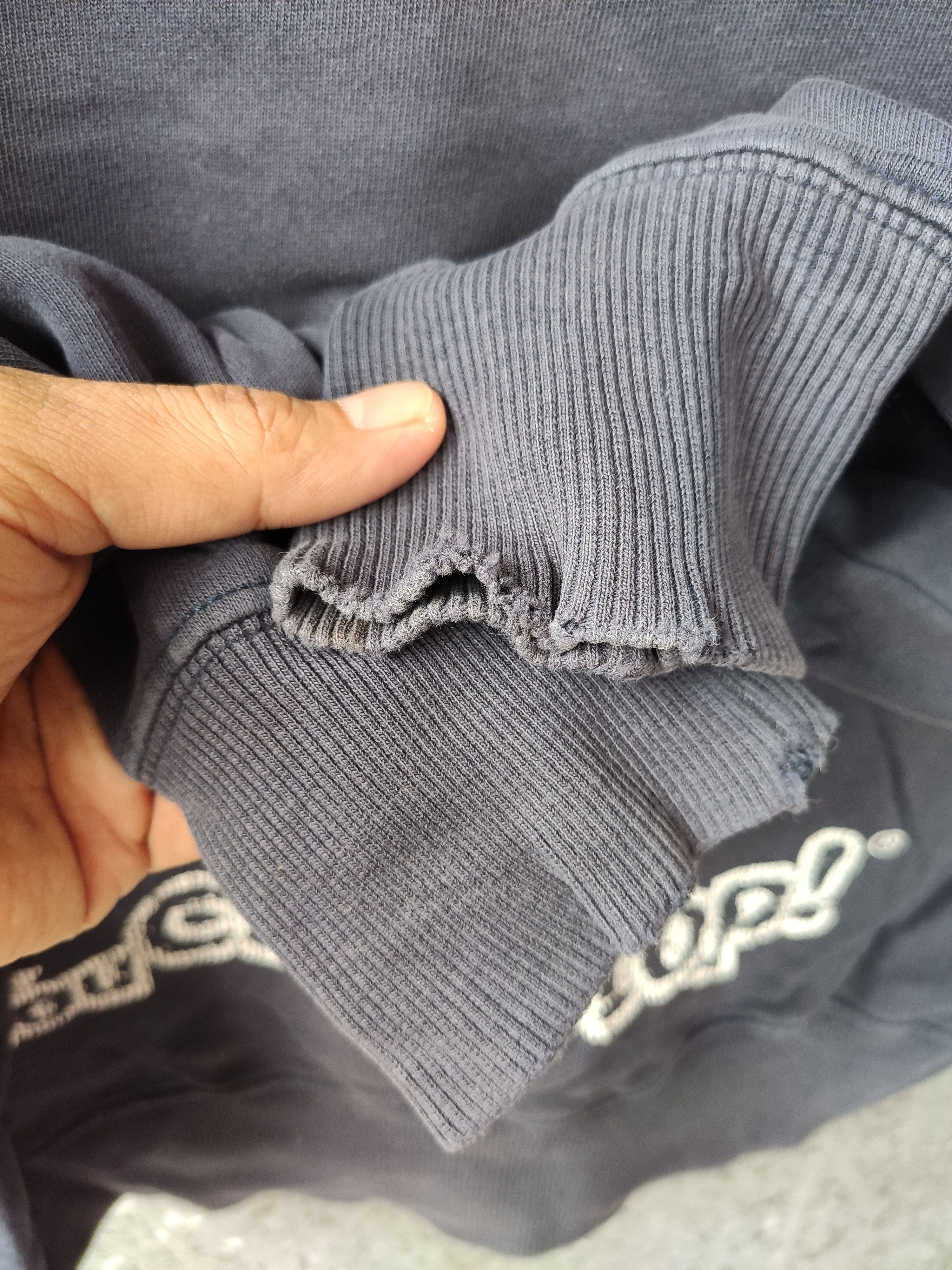 Champion Faded Vintage Pringles sweatshirt Champion reverse weave Size US M / EU 48-50 / 2 - 8 Thumbnail