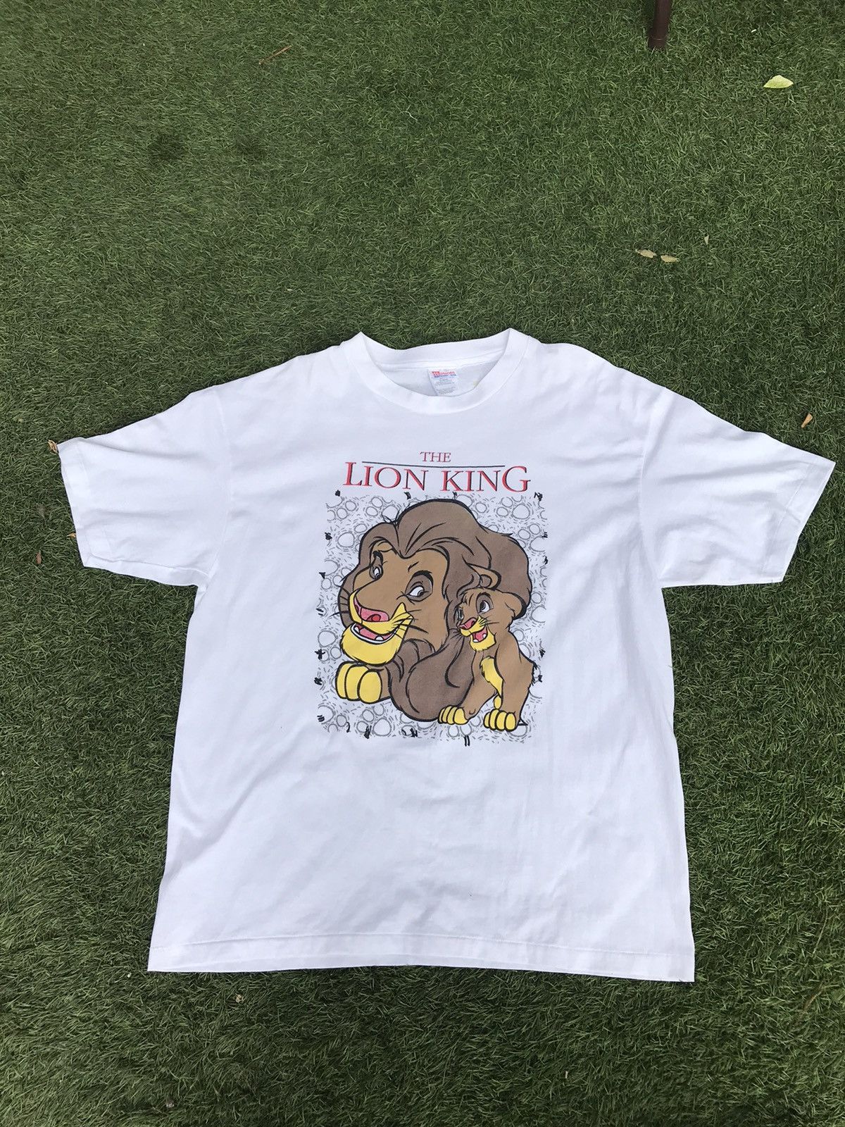 Disney Vintage the lion king t shirt Size US XL / EU 56 / 4 - 1 Thumbnail