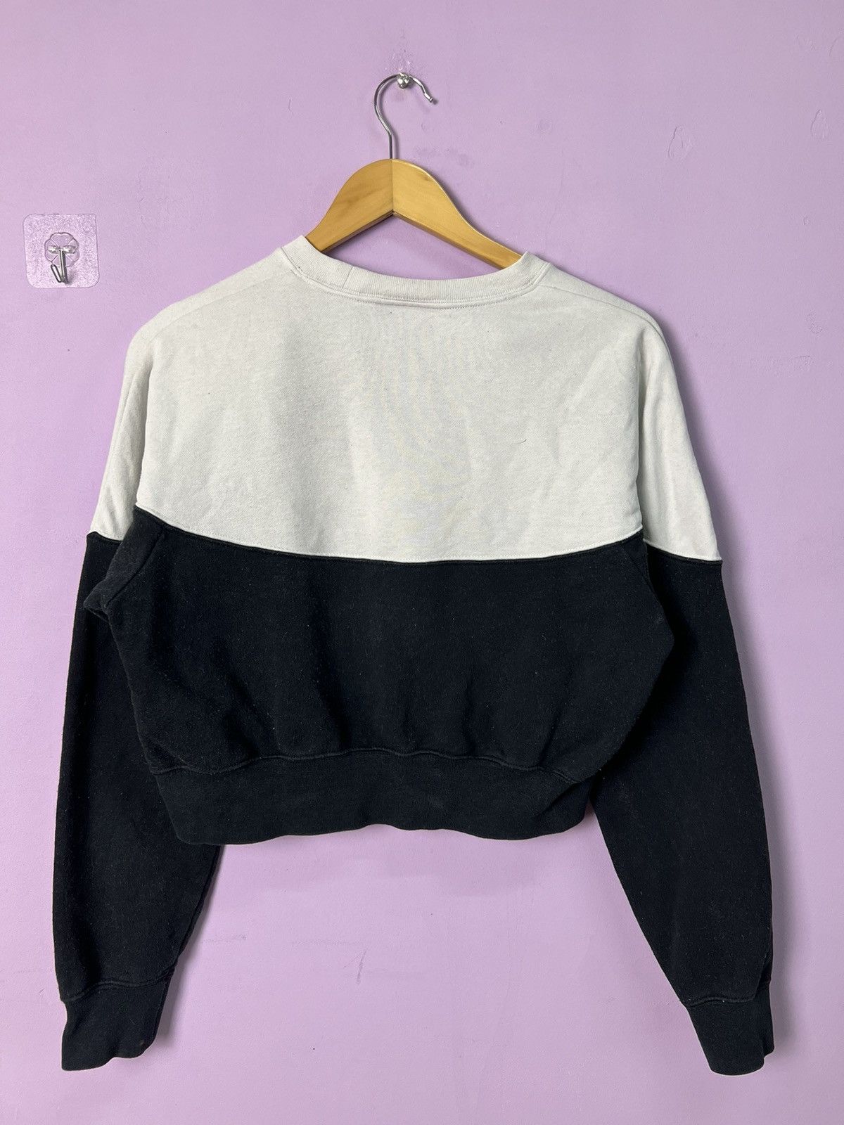 Nike 🔥Nike V Pattern Cropped Sweatshirts Size M / US 6-8 / IT 42-44 - 6 Thumbnail