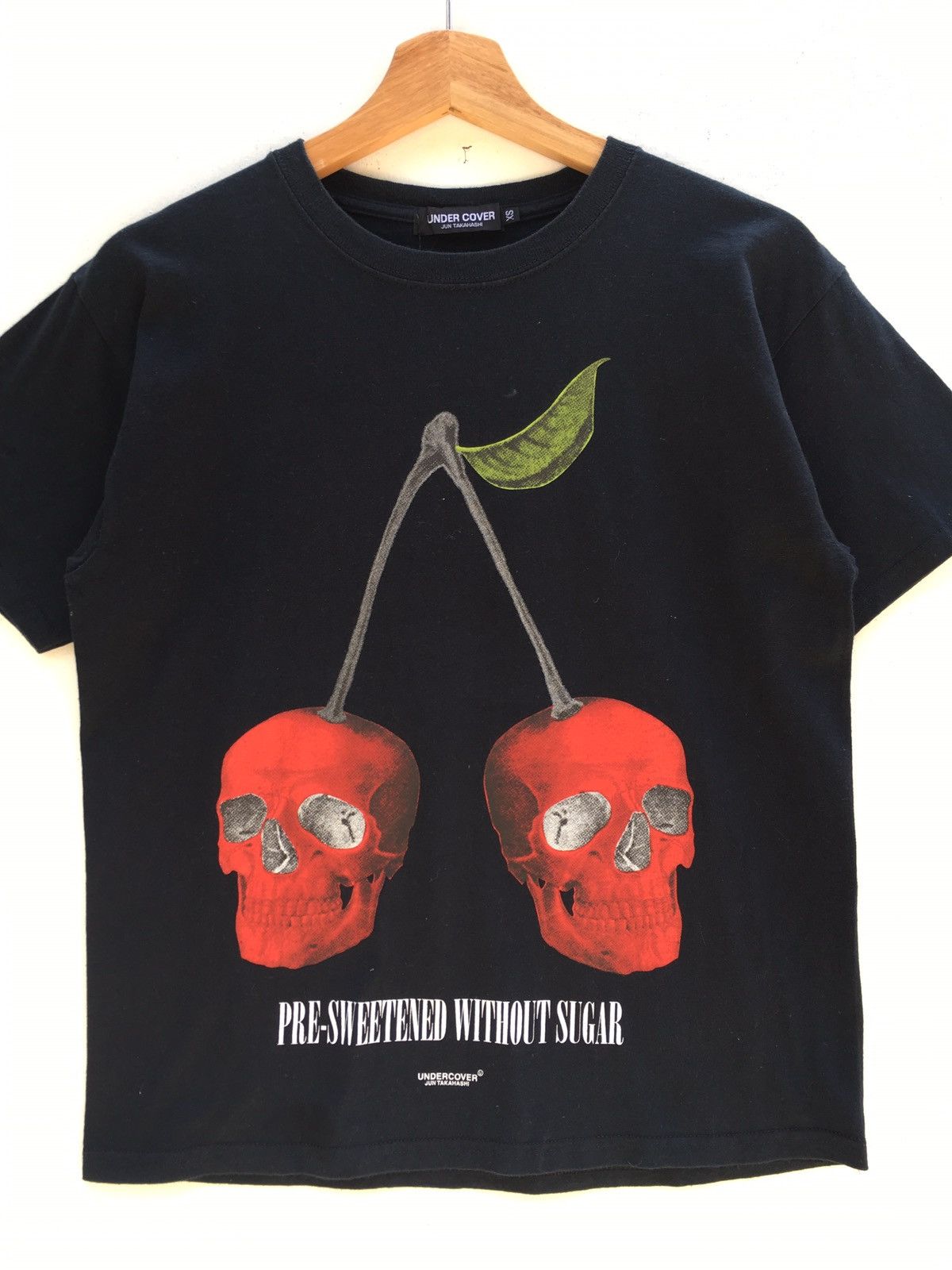 Undercover Rare Undercover Cherry Skulls Tshirt Size US XS / EU 42 / 0 - 4 Thumbnail
