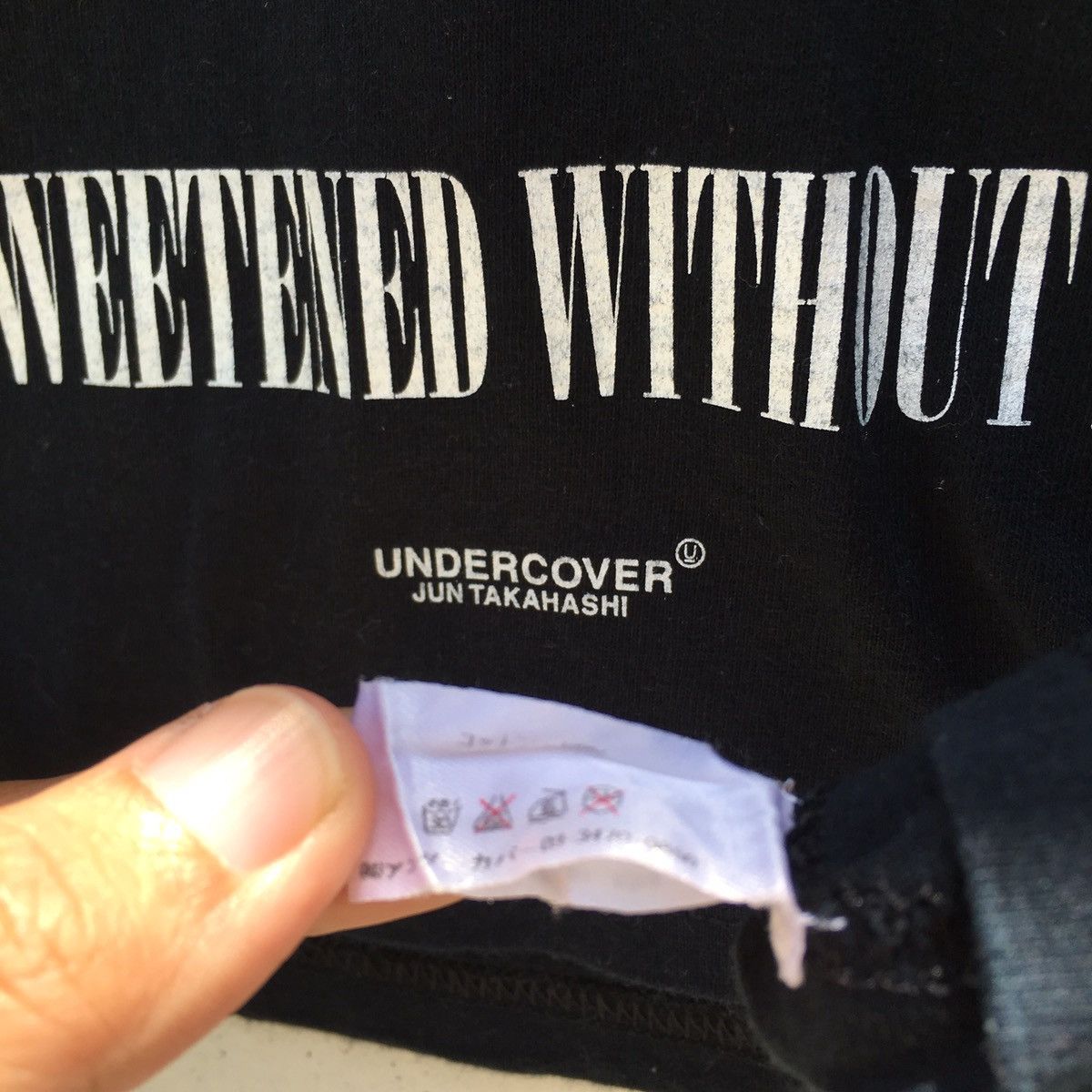 Undercover Rare Undercover Cherry Skulls Tshirt Size US XS / EU 42 / 0 - 10 Thumbnail