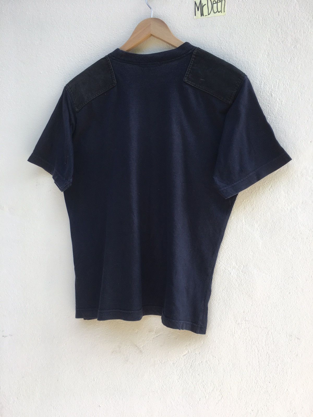 Burberry Vintage Burberry London T Shirt Size US M / EU 48-50 / 2 - 8 Thumbnail