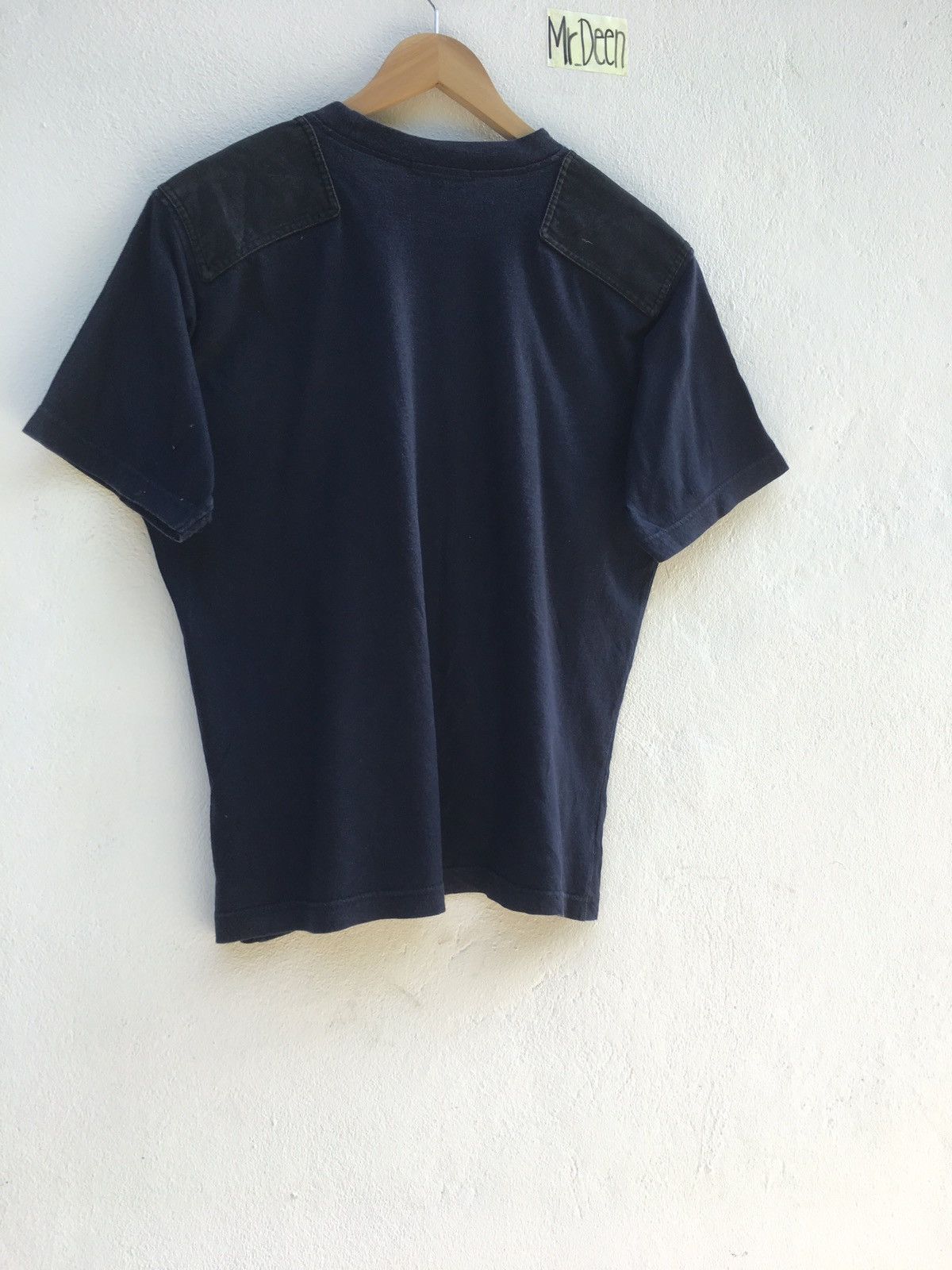 Burberry Vintage Burberry London T Shirt Size US M / EU 48-50 / 2 - 7 Thumbnail