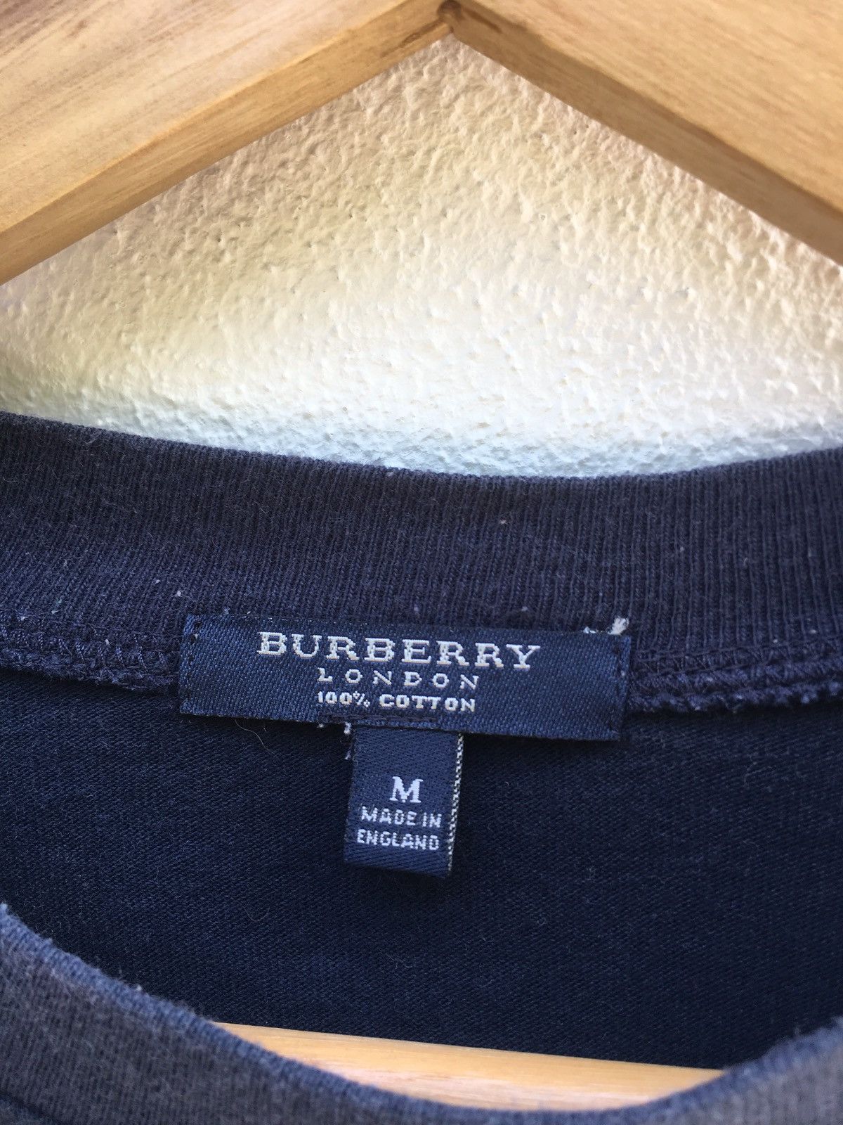 Burberry Vintage Burberry London T Shirt Size US M / EU 48-50 / 2 - 5 Thumbnail