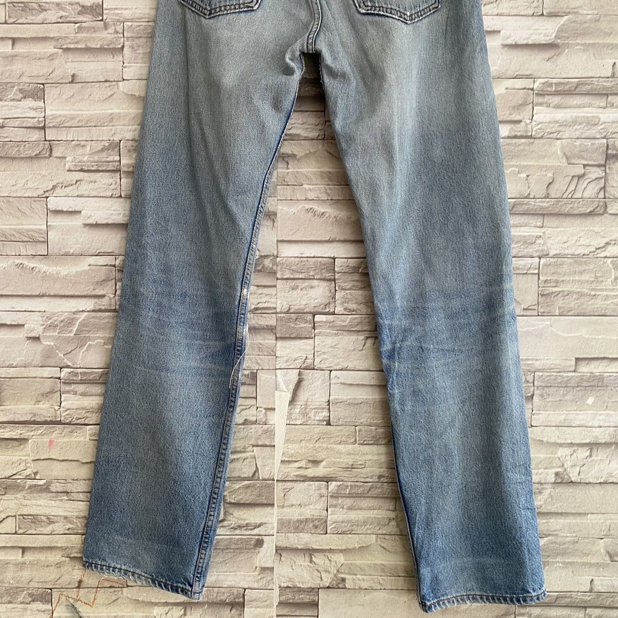 Levi's Vintage 90s Levis 501 Distressed Jeans Nice Faded Size US 31 - 11 Thumbnail