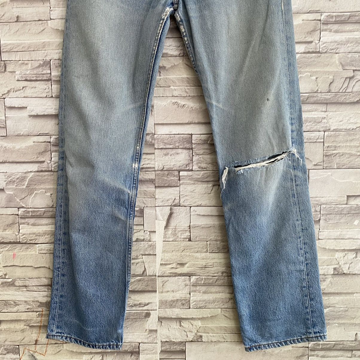 Levi's Vintage 90s Levis 501 Distressed Jeans Nice Faded Size US 31 - 5 Thumbnail