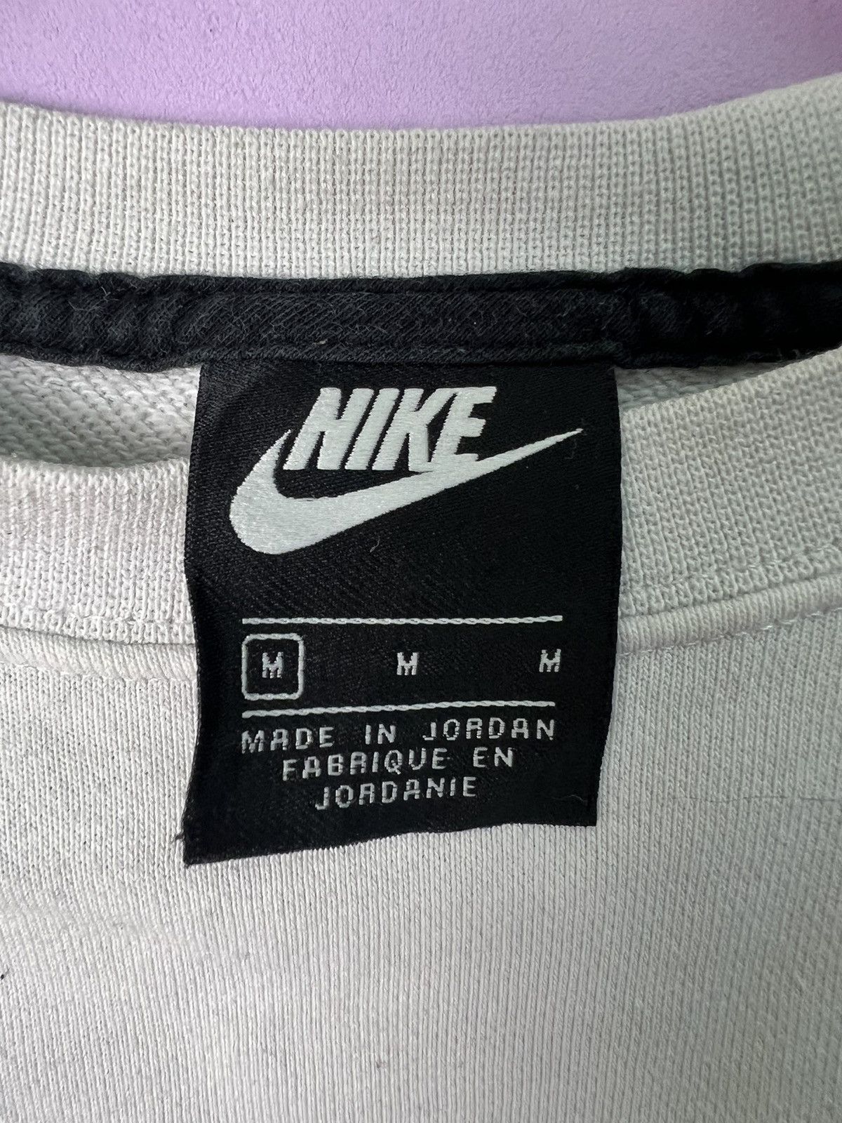 Nike 🔥Nike V Pattern Cropped Crewneck Sweatshirts Size US M / EU 48-50 / 2 - 12 Thumbnail