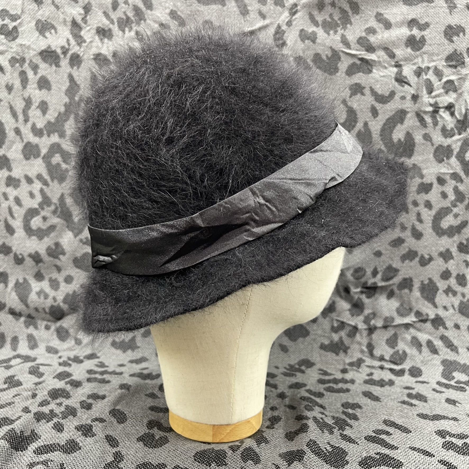 Comme Ca Ism Comme Ca Ism Fur Design Bucket Hats-BH3246 Size ONE SIZE - 3 Thumbnail