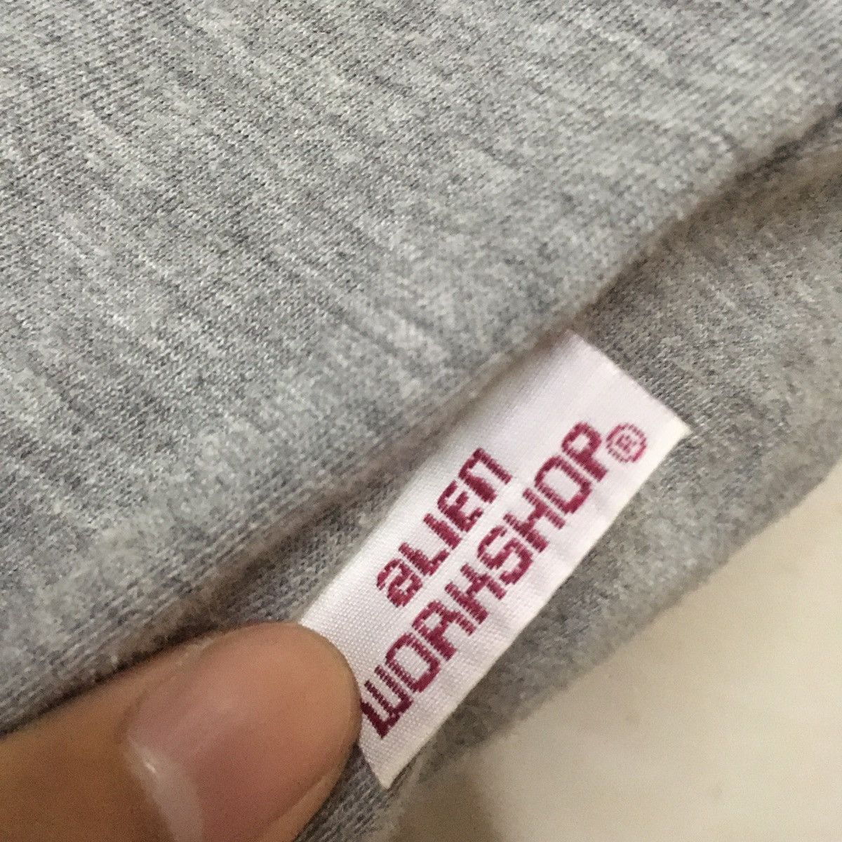Alien Workshop × Vintage Vintage Alien Workshop Skateboard T-Shirts Size US L / EU 52-54 / 3 - 5 Thumbnail