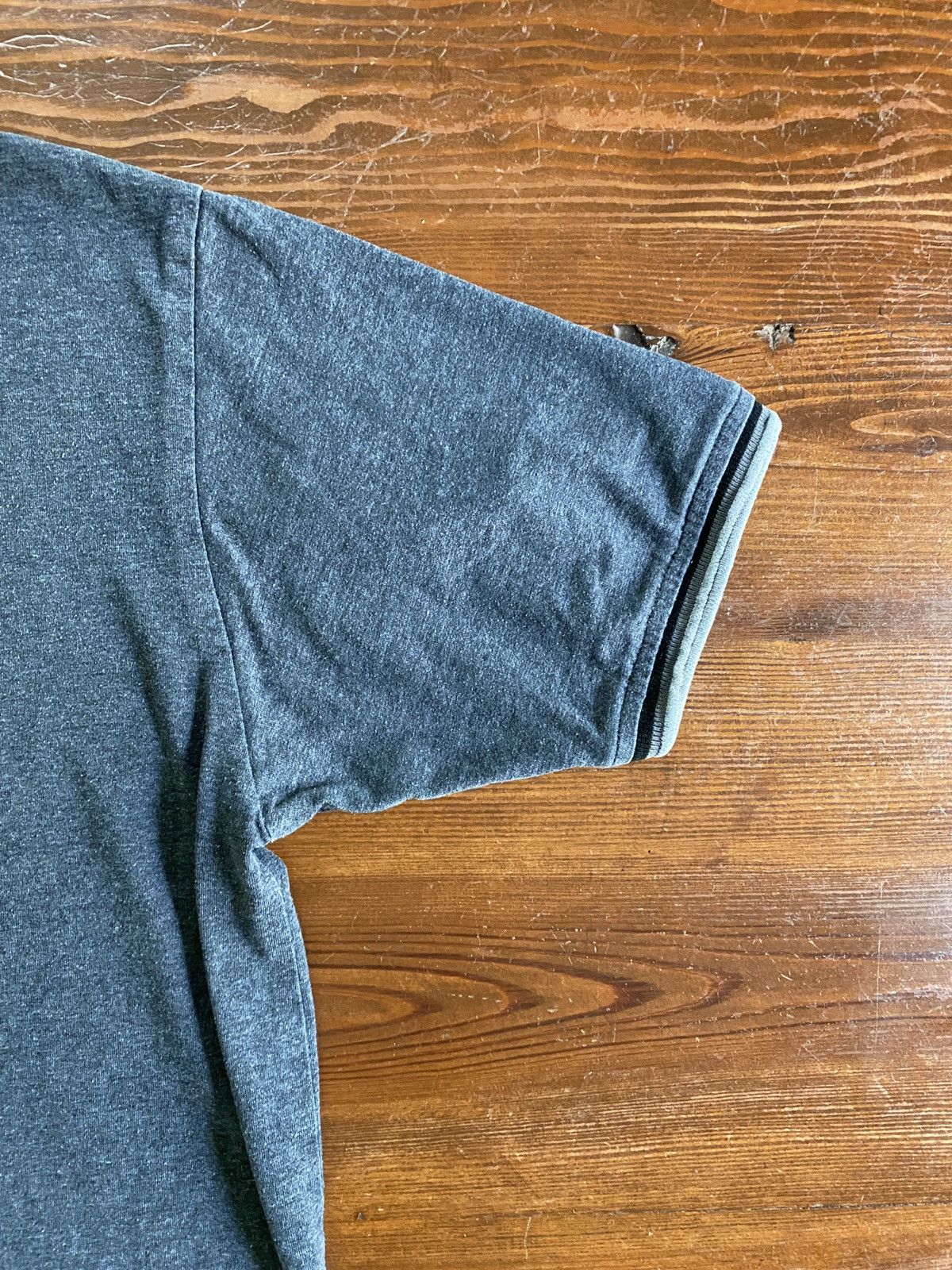 Vintage Vintage 90’s Bad Boy Gray V-Neck Ringer Tee Size US M / EU 48-50 / 2 - 10 Thumbnail