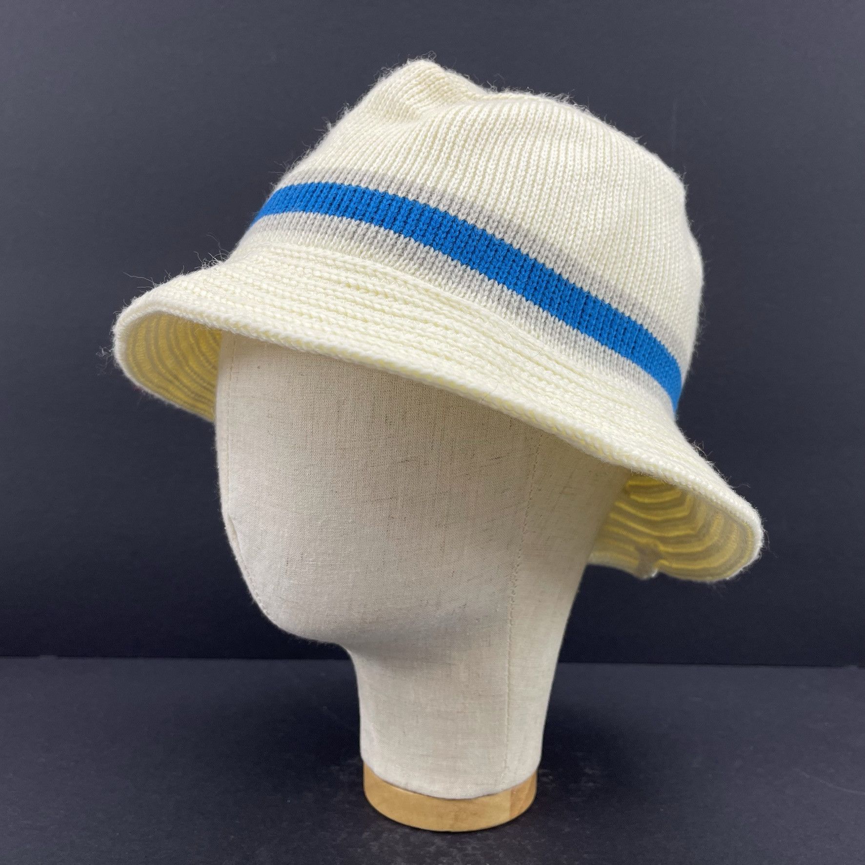 Other Unknown Knitted Bucket Hats-BH3185 Size ONE SIZE - 2 Thumbnail