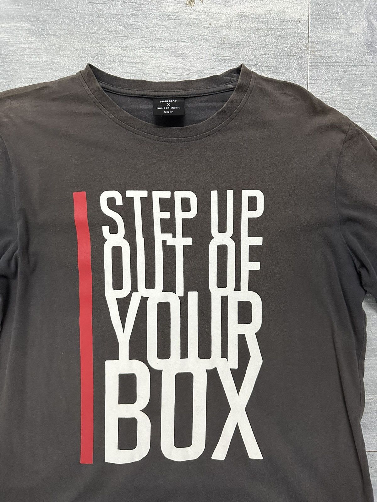 Marlboro Faded Number (N)ine Step Up T’s Size US M / EU 48-50 / 2 - 2 Thumbnail