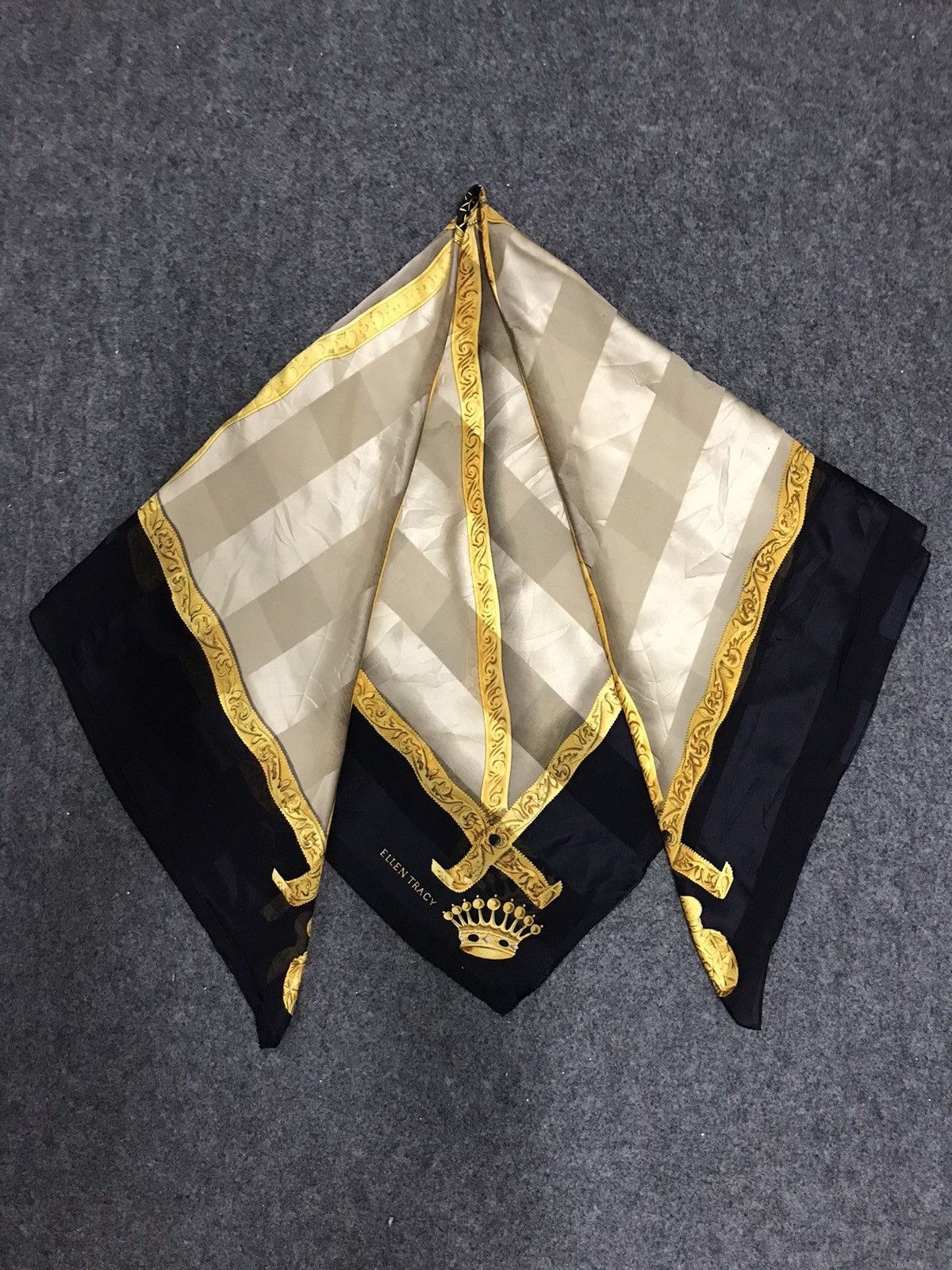 Other Vintage 90s Ellen Tracy Silk Scarf Baroque Nice Design Size ONE SIZE - 3 Thumbnail
