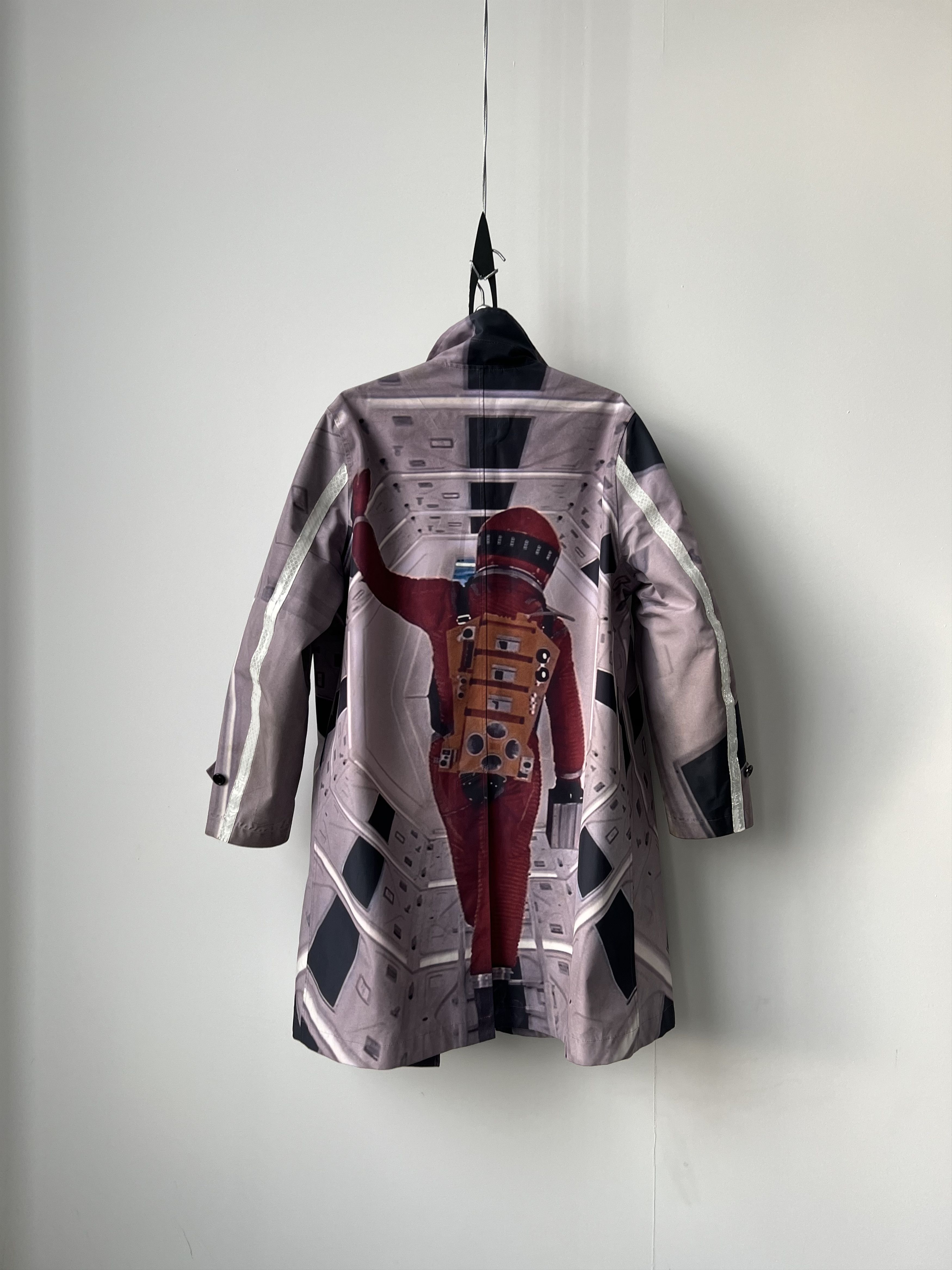 Jun Takahashi × Undercover (Pendjng) 2001: A Space Odyssey Trench Size US M / EU 48-50 / 2 - 3 Thumbnail